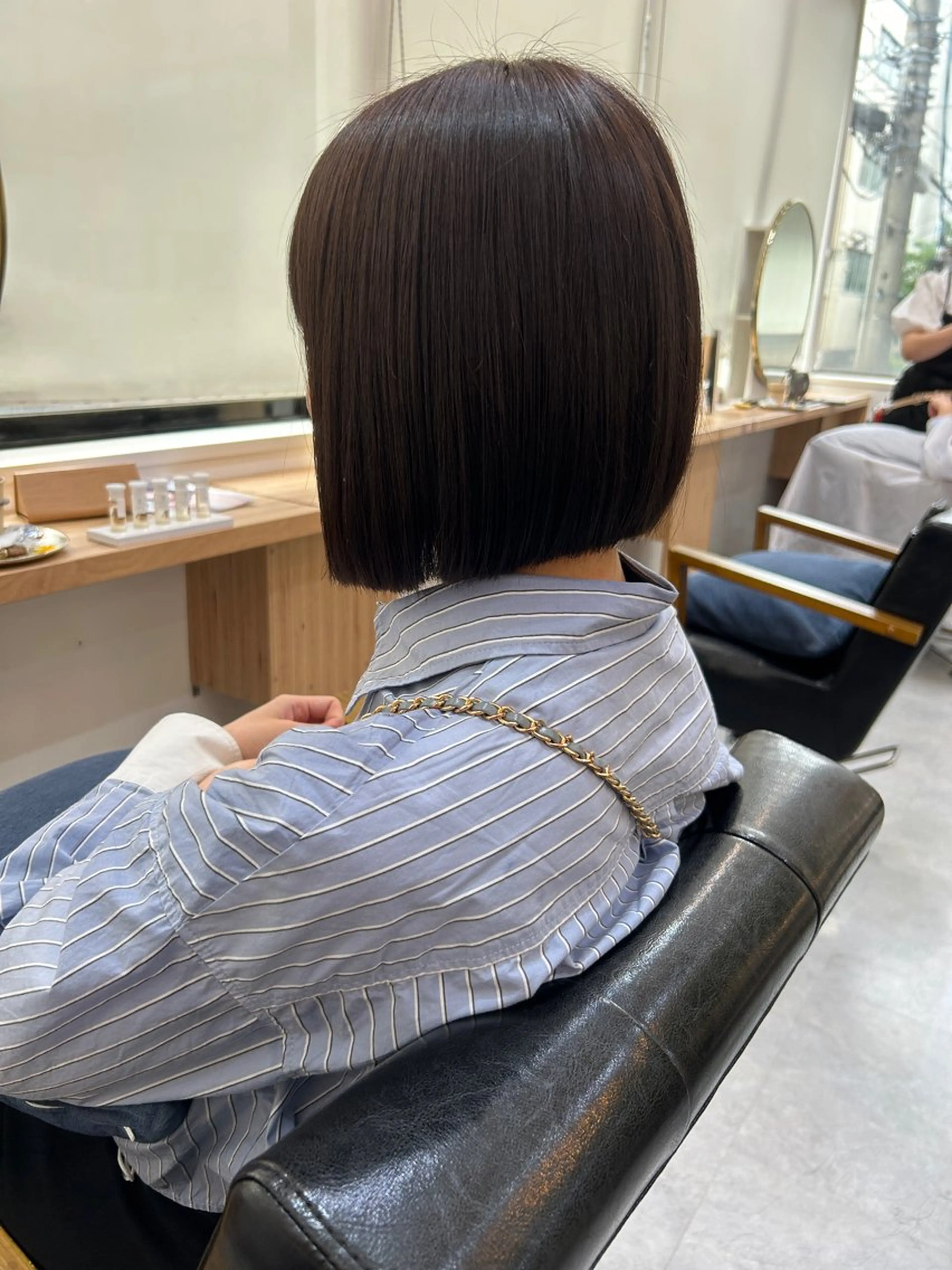 ミディアム カラー ヘアカラー トリートメント CARICIA 白木 由里加/新栄のヘアスタイル