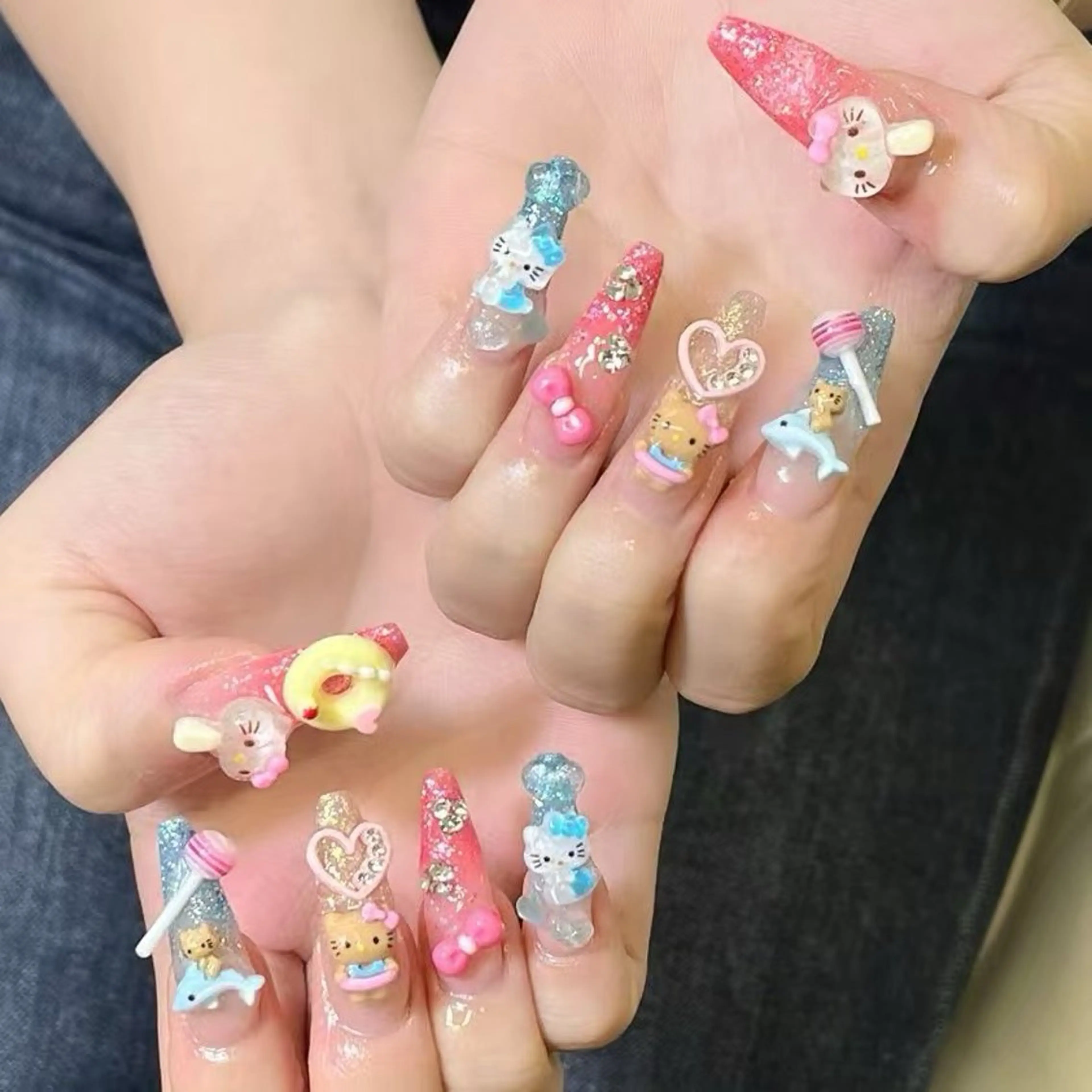 ネイル ハンドネイル Queens マオのネイルデザイン