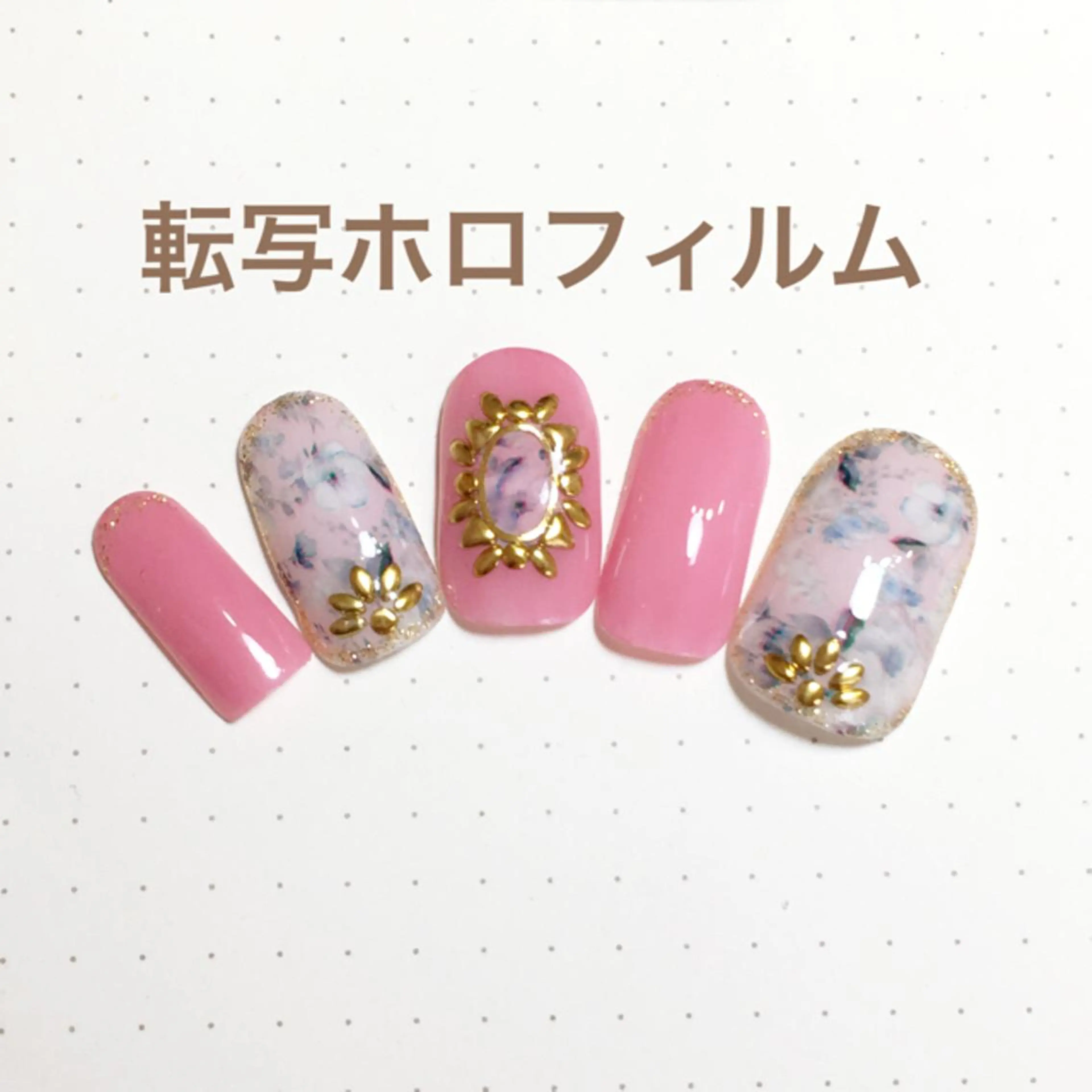 ネイル corazon所属・ネイリスト aicoのネイルデザイン