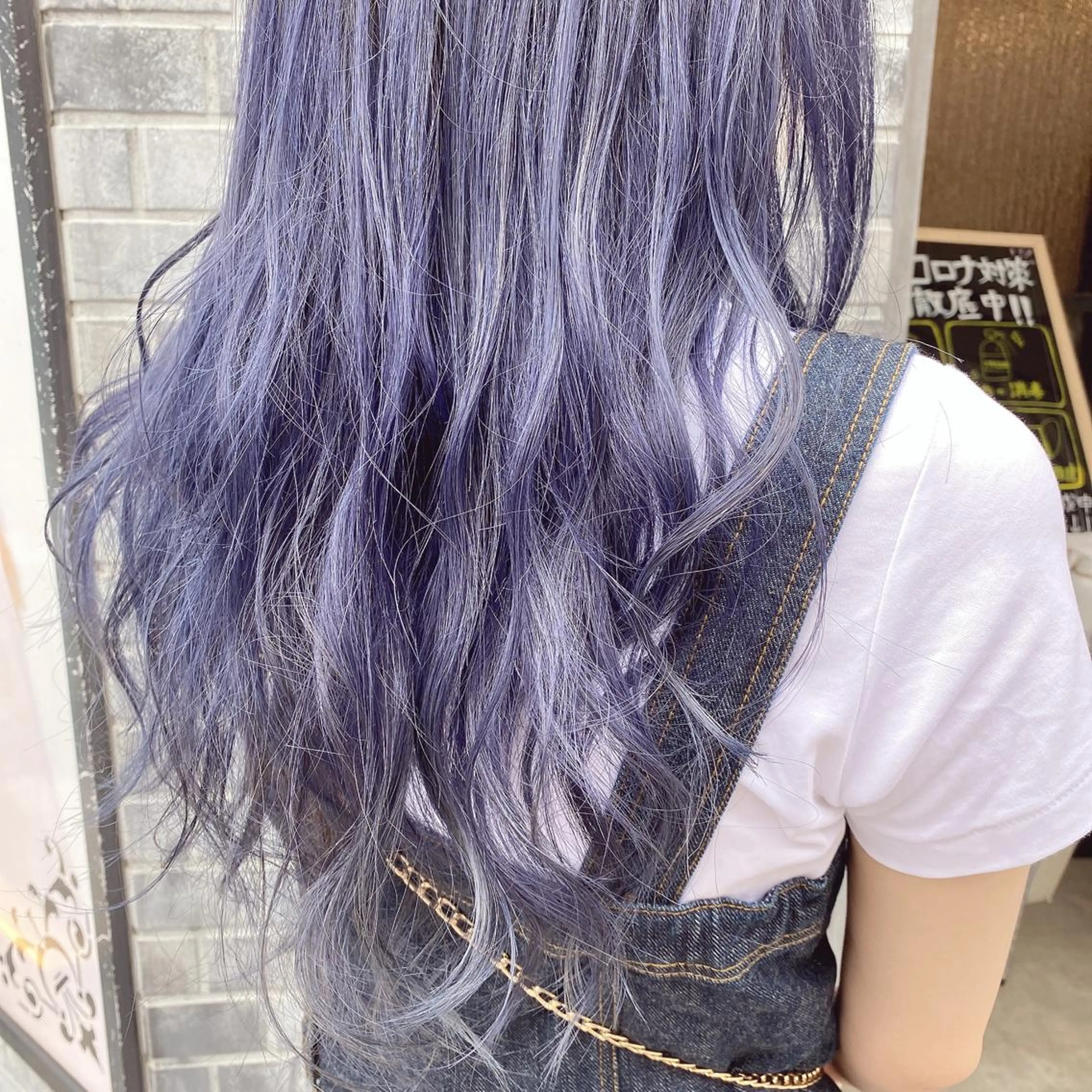 ロング カラー ブリーチ ブルーカラー ✳︎SERA✳︎ 平日のみご案内のマツエク・マツパデザイン