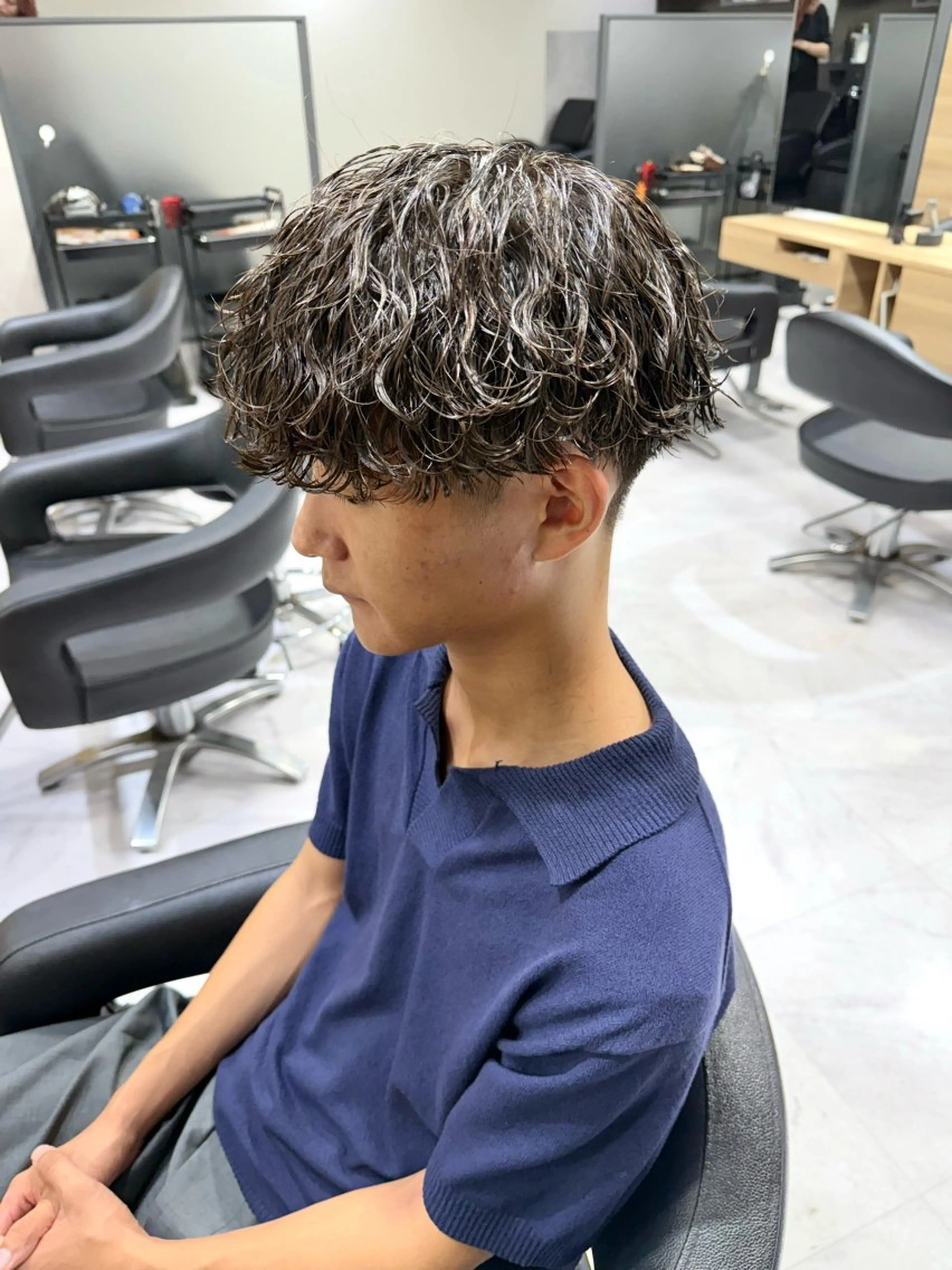 ショート パーマ メンズ メンズパーマ 波巻きパーマ カット パーマ トリートメント 🌻メンズカット 落合諒🌻のヘアスタイル