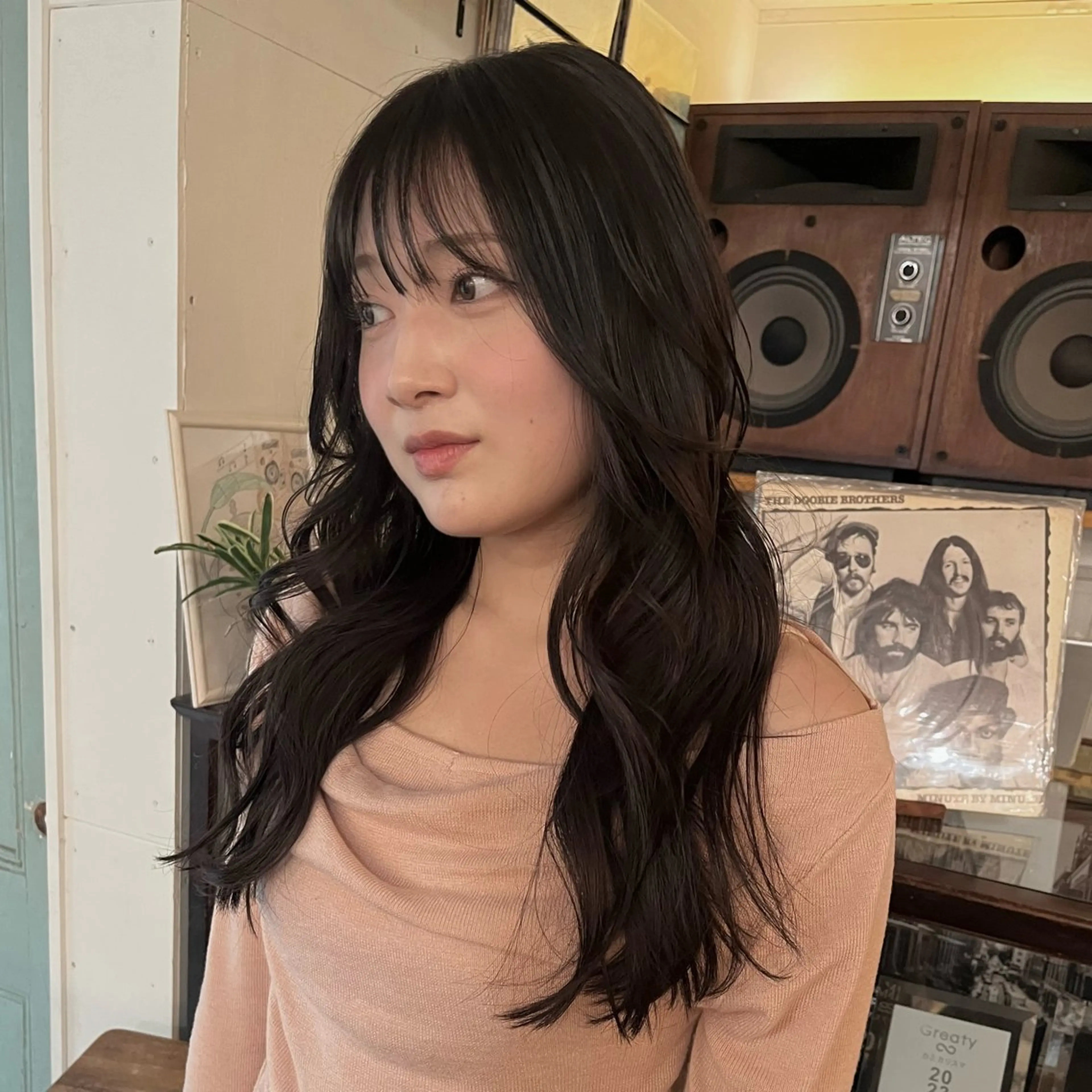 ロング ブリーチなし/透明感 /ショート/大世のヘアスタイル