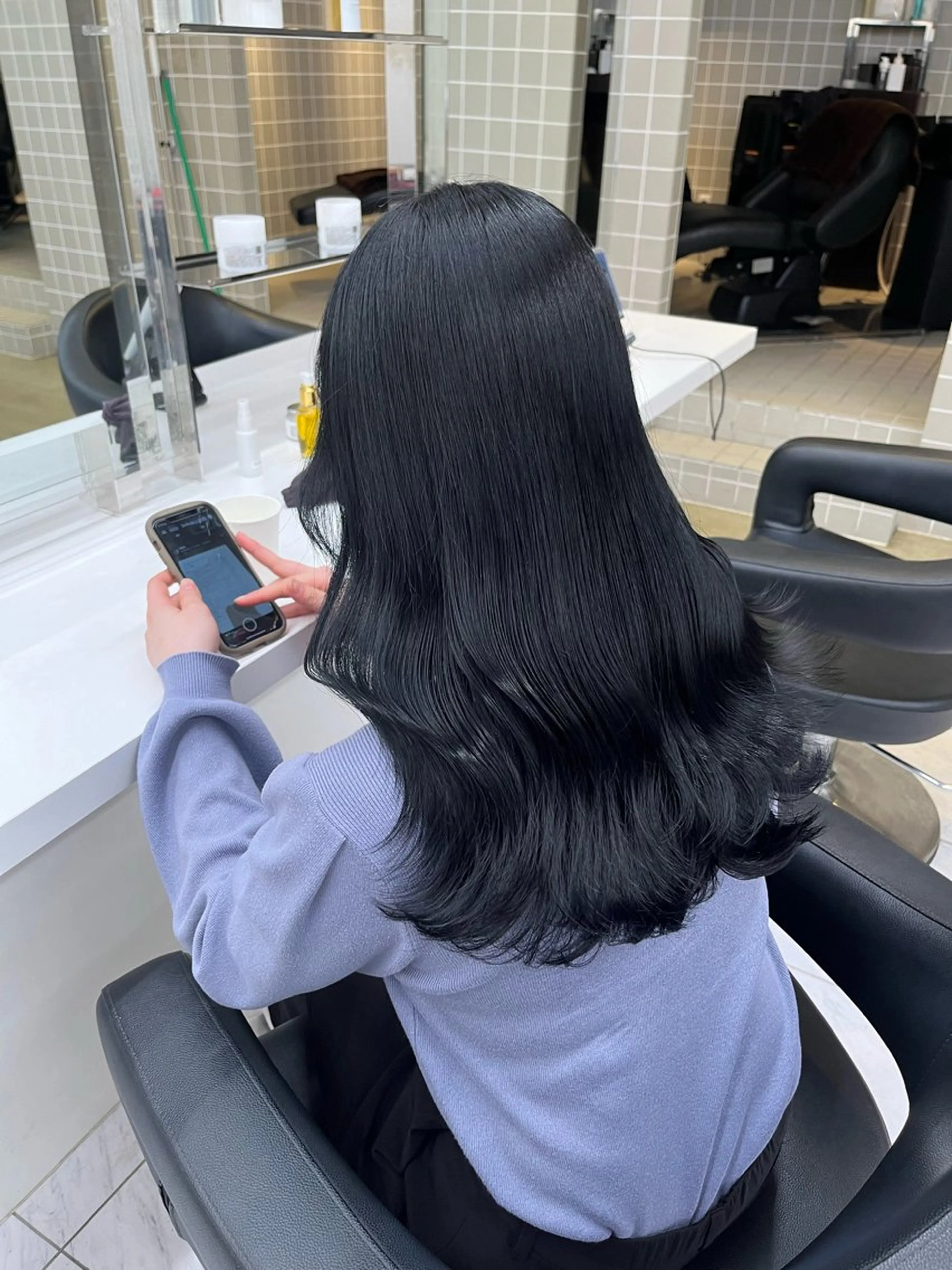 ロング ヘアカラー トリートメント ヘッドスパ ヘアセット 寒色＆ブリーチ特化 寒色MiOのヘアスタイル
