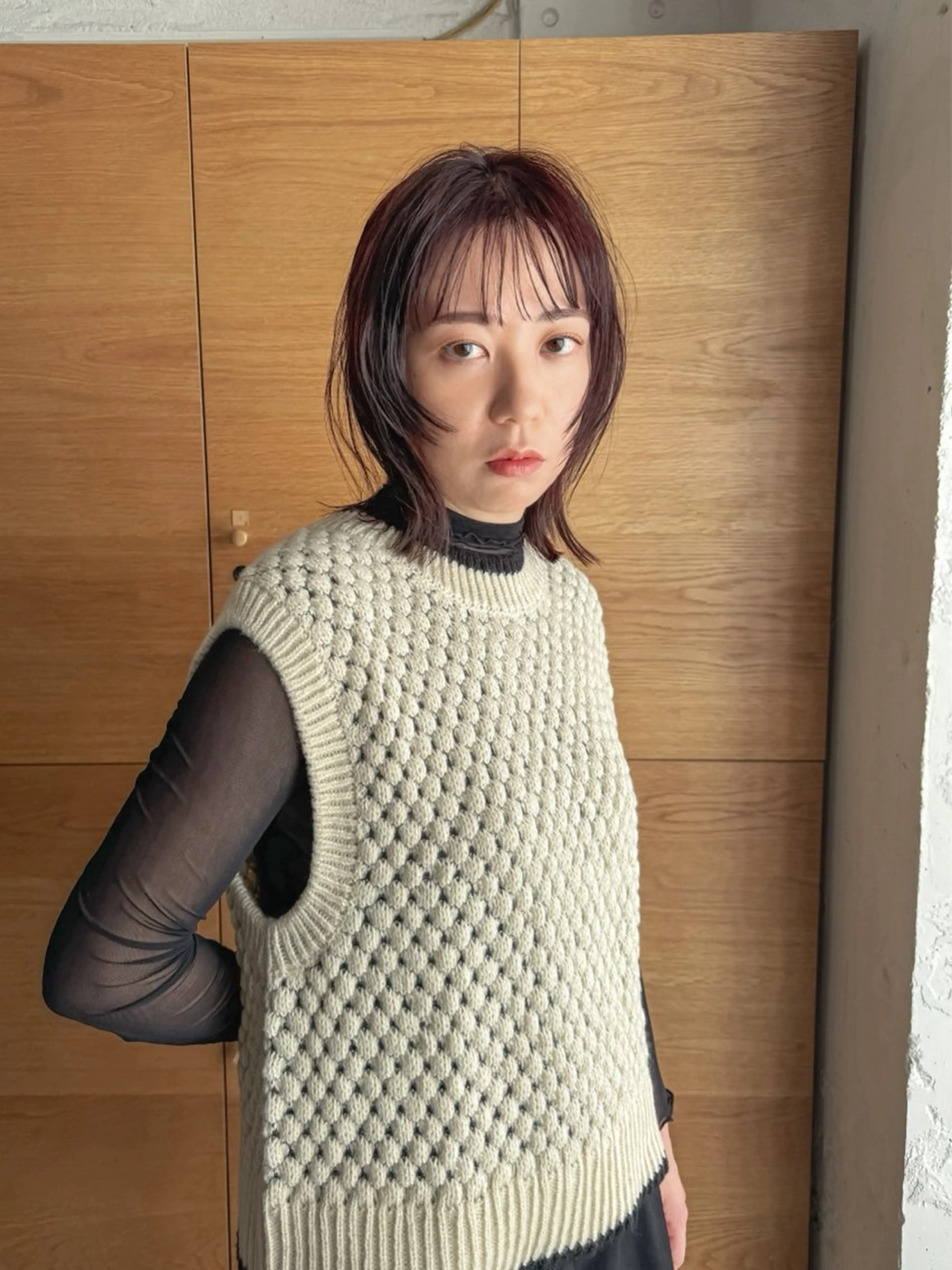 ミディアム ボブ 顔まわりレイヤー 顔周りカット レイヤーカット ヘアカラー 奥村 紘のヘアスタイル