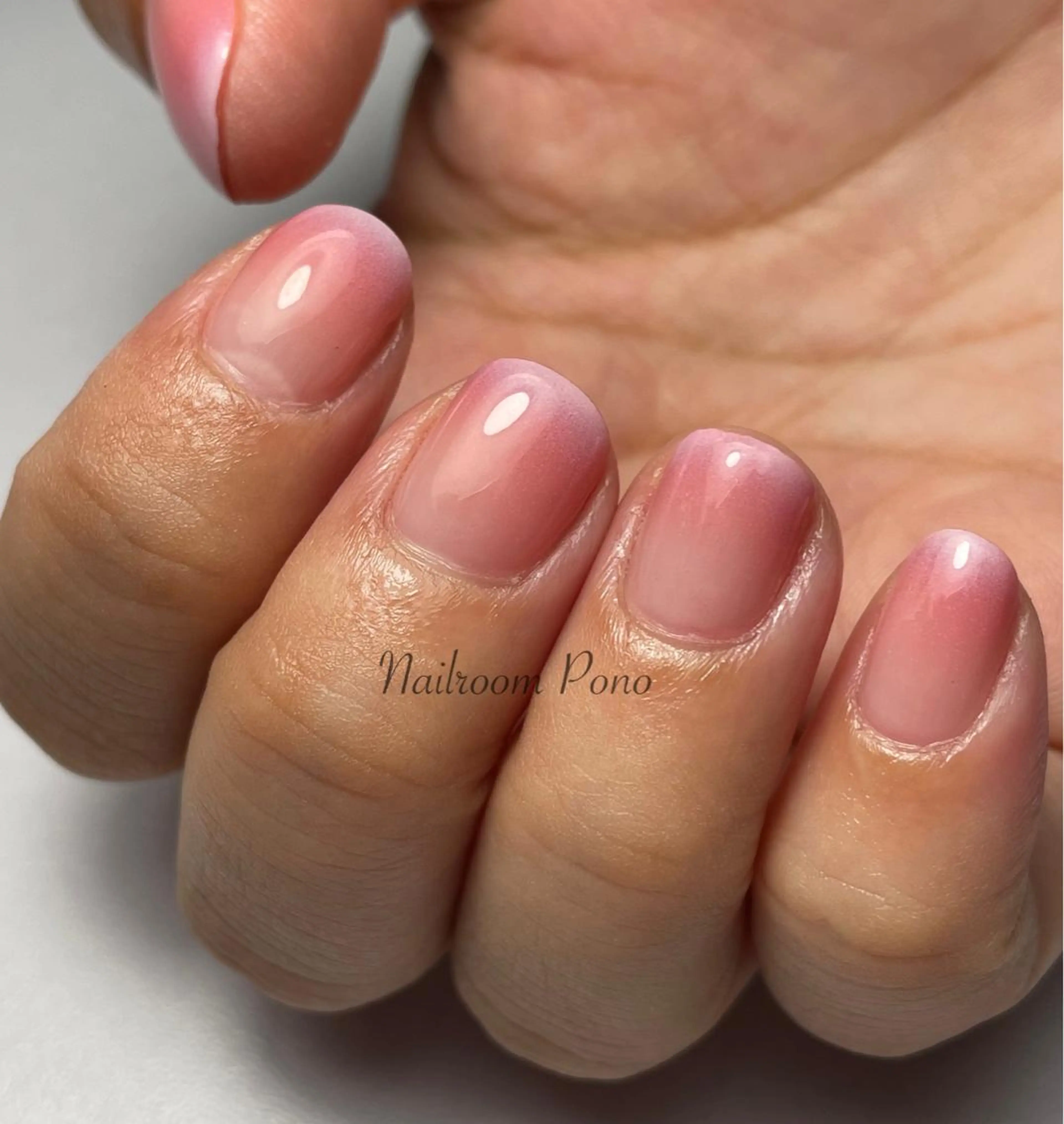 ネイル グラデーション M nailのネイルデザイン