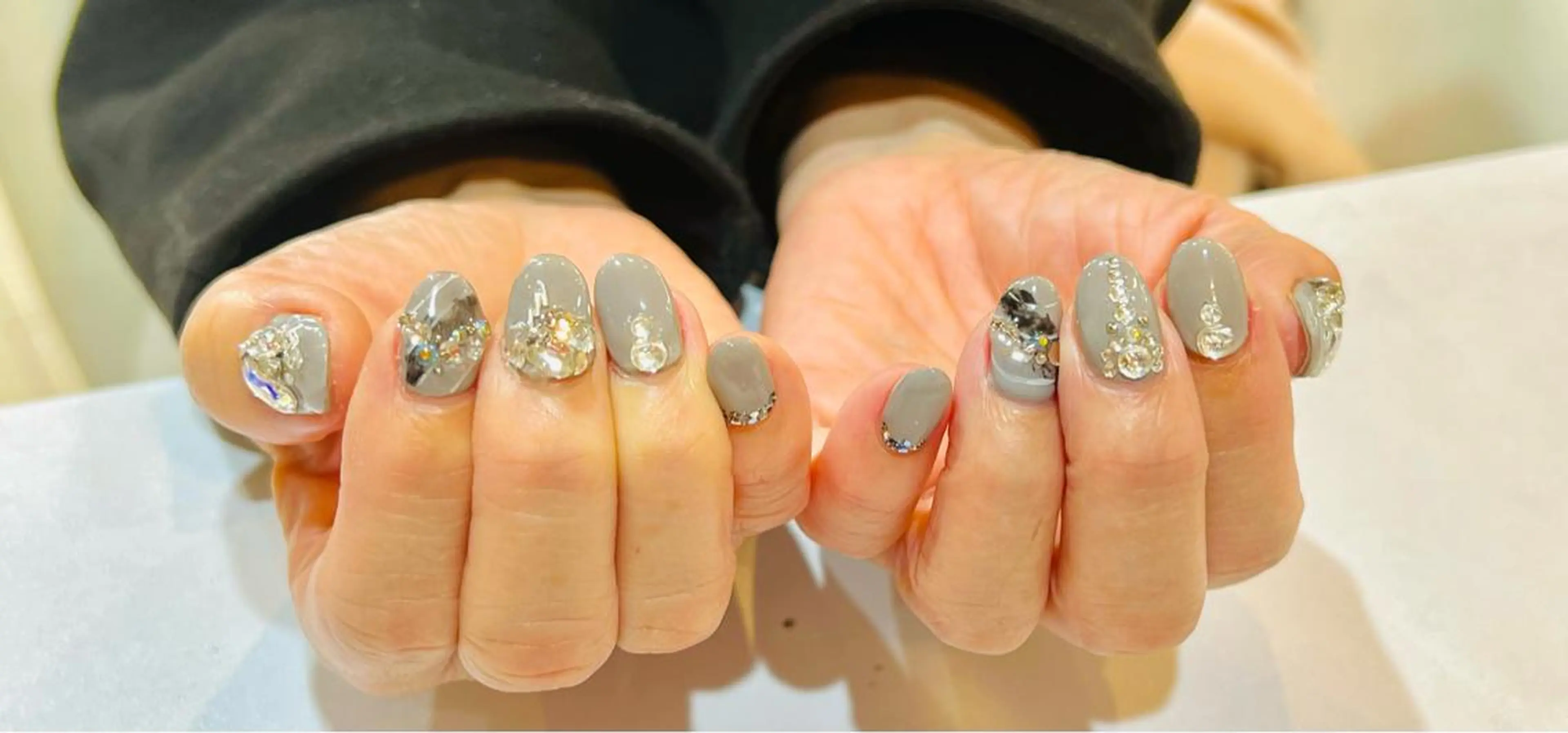 ネイル 持ち込み ハンドネイル O. YUMIKOのネイルデザイン