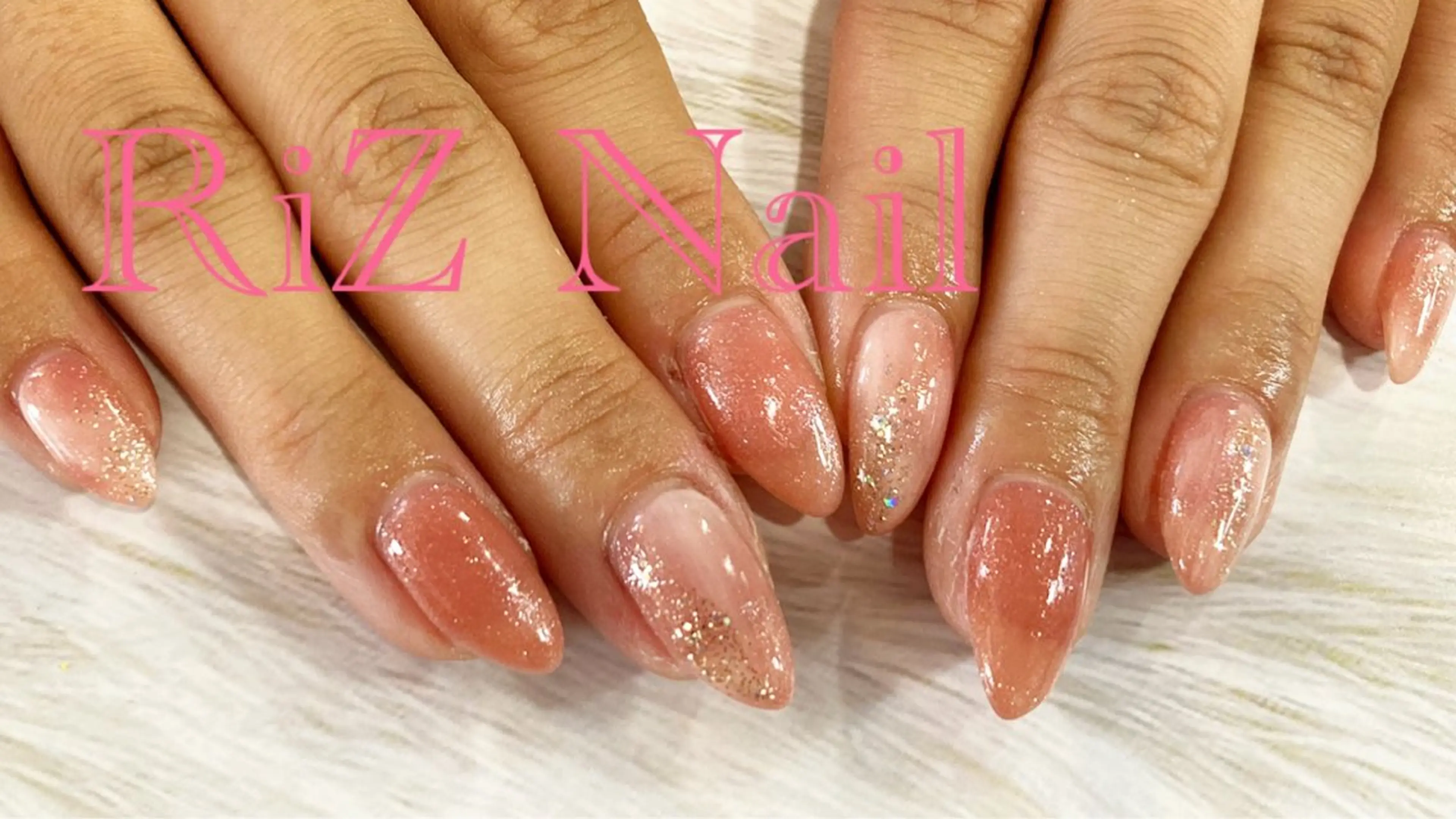 ネイル ニュアンスネイル RiZ nail salonのネイルデザイン