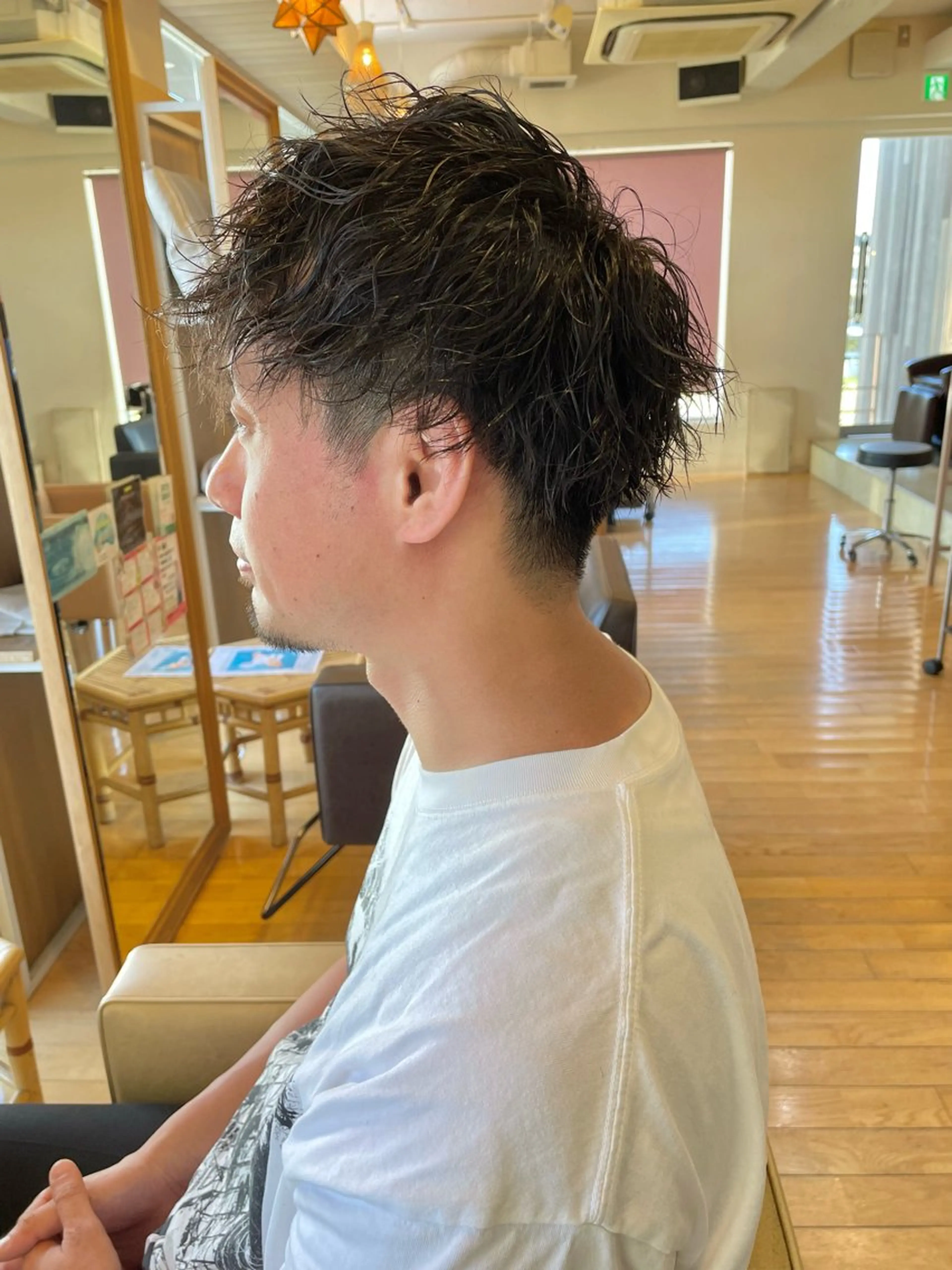 パーマ メンズ カット パーマ トリートメント 村松 寛太のヘアスタイル