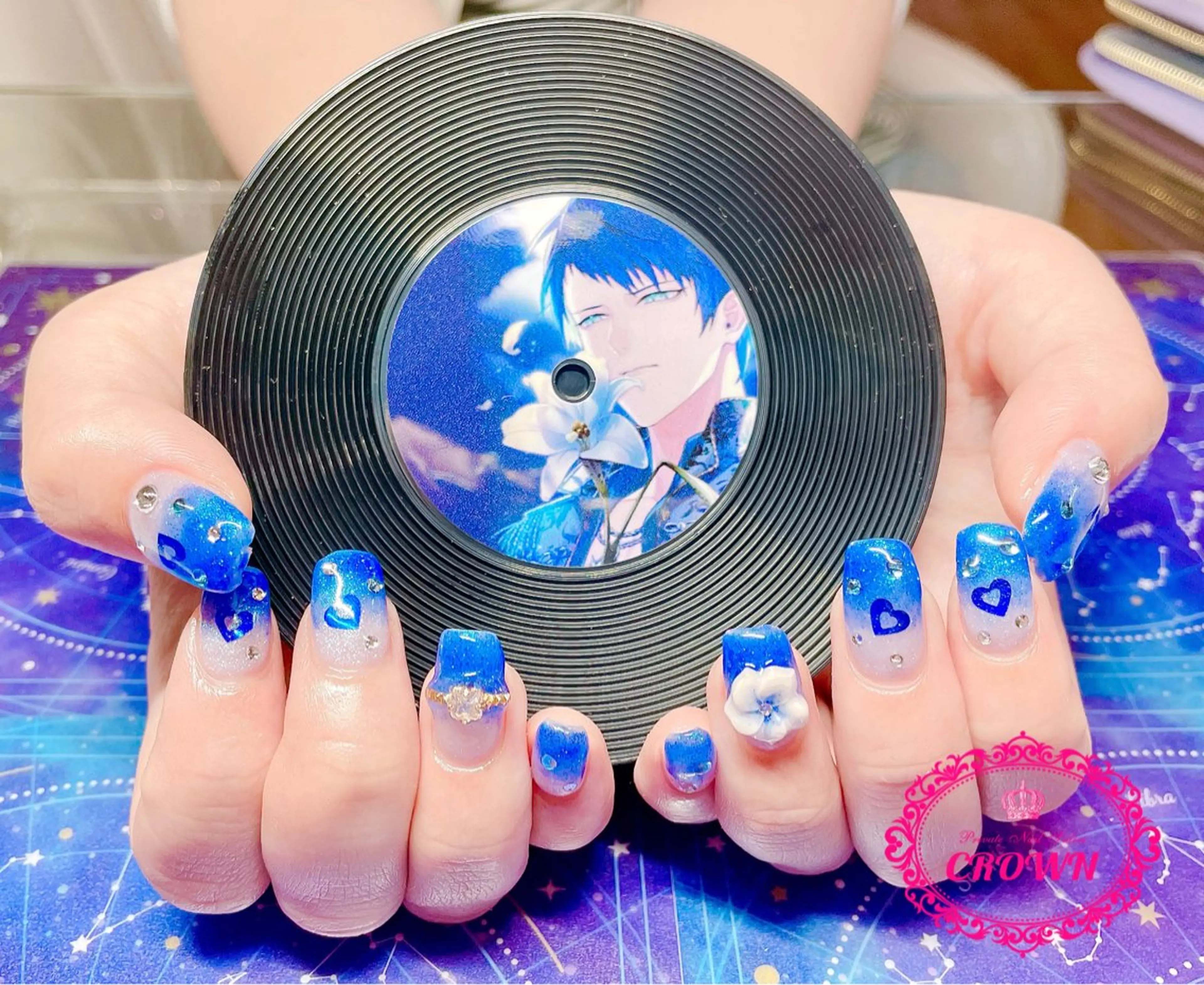 ネイル CROWN プライベートサロンのネイルデザイン