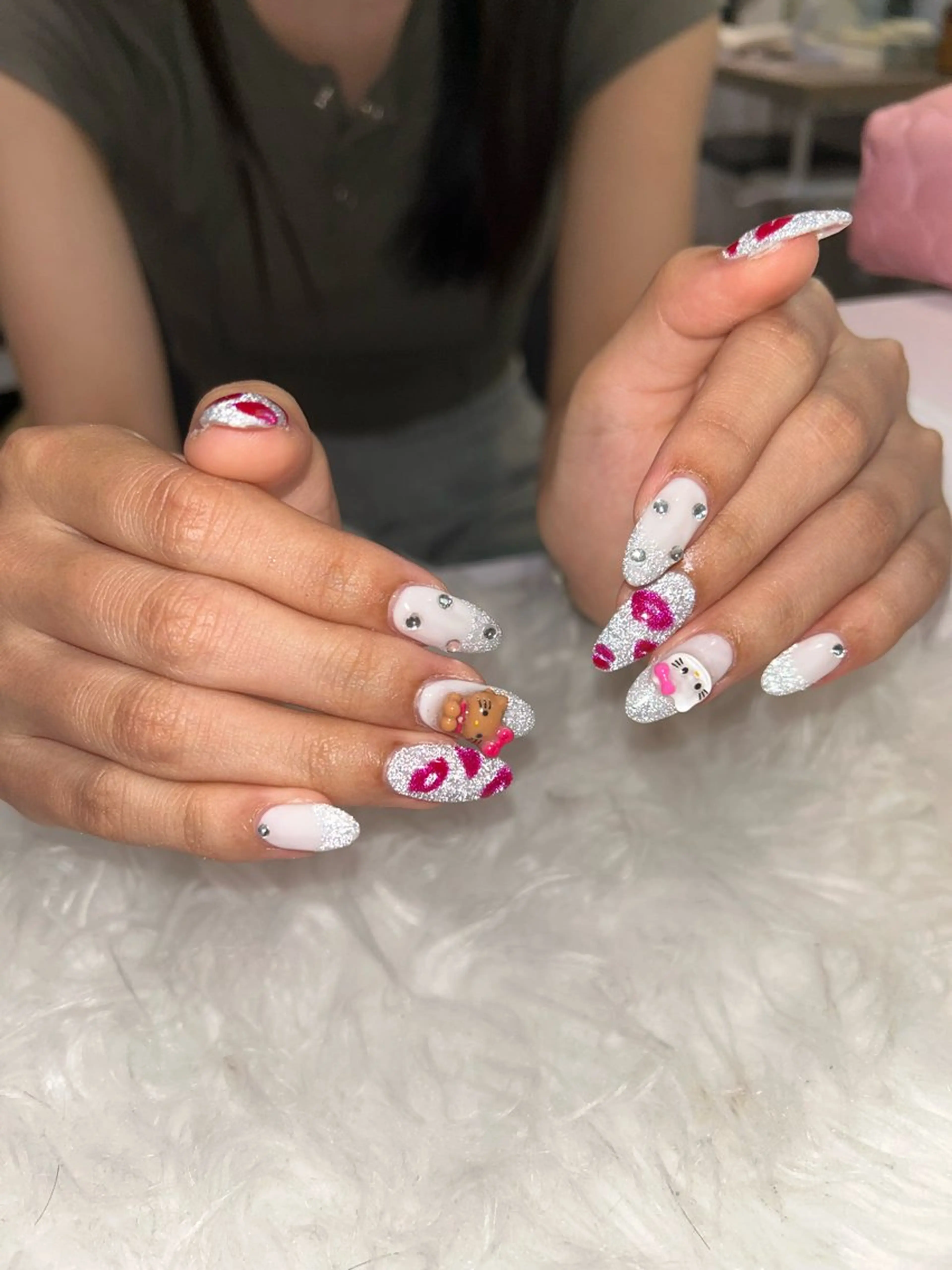 ネイル ♡ハイトーン★ ネイル/しの♡のヘアスタイル