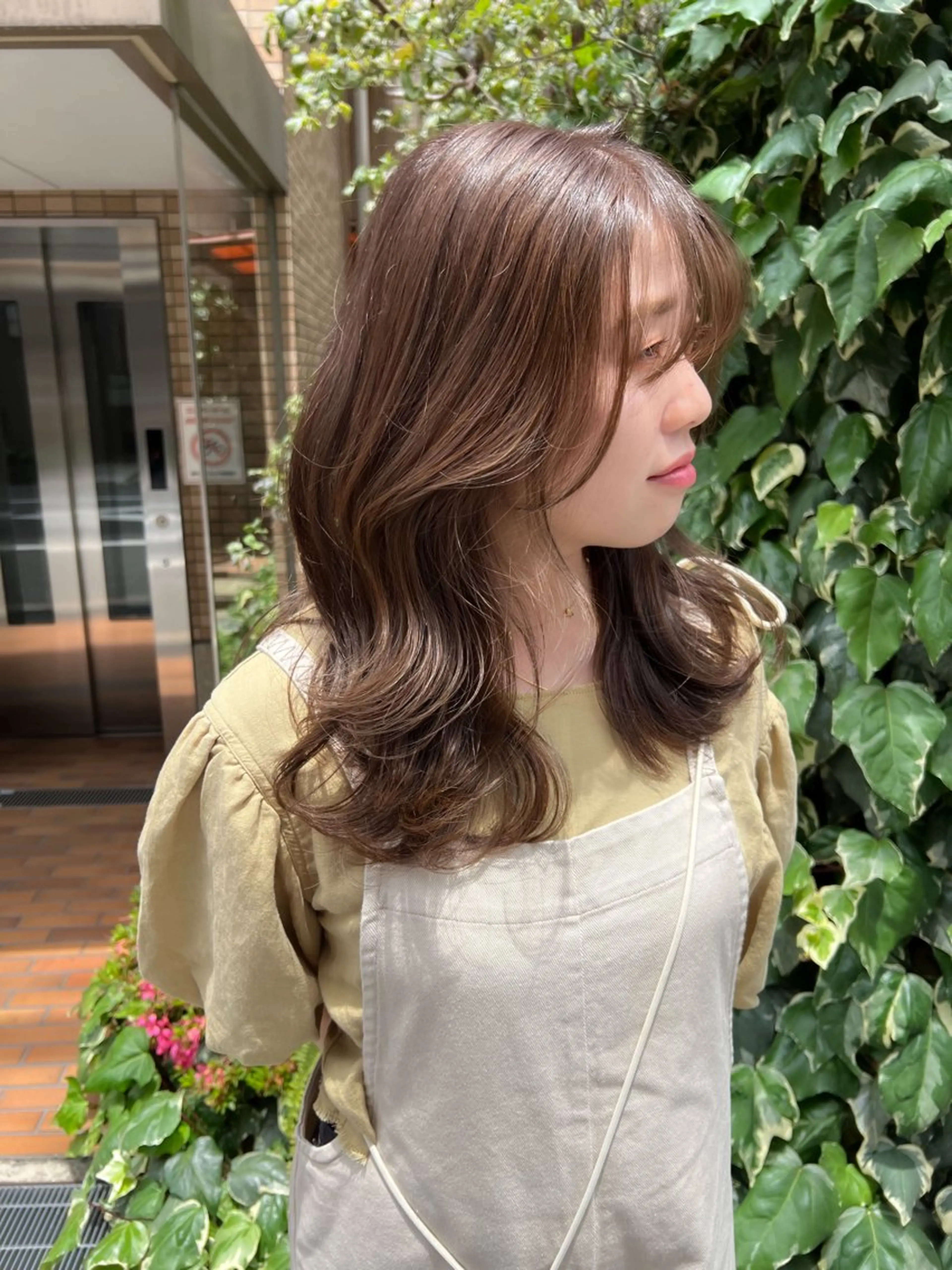 セミロング カラー 谷町/Le'a /竹原しおなのヘアスタイル