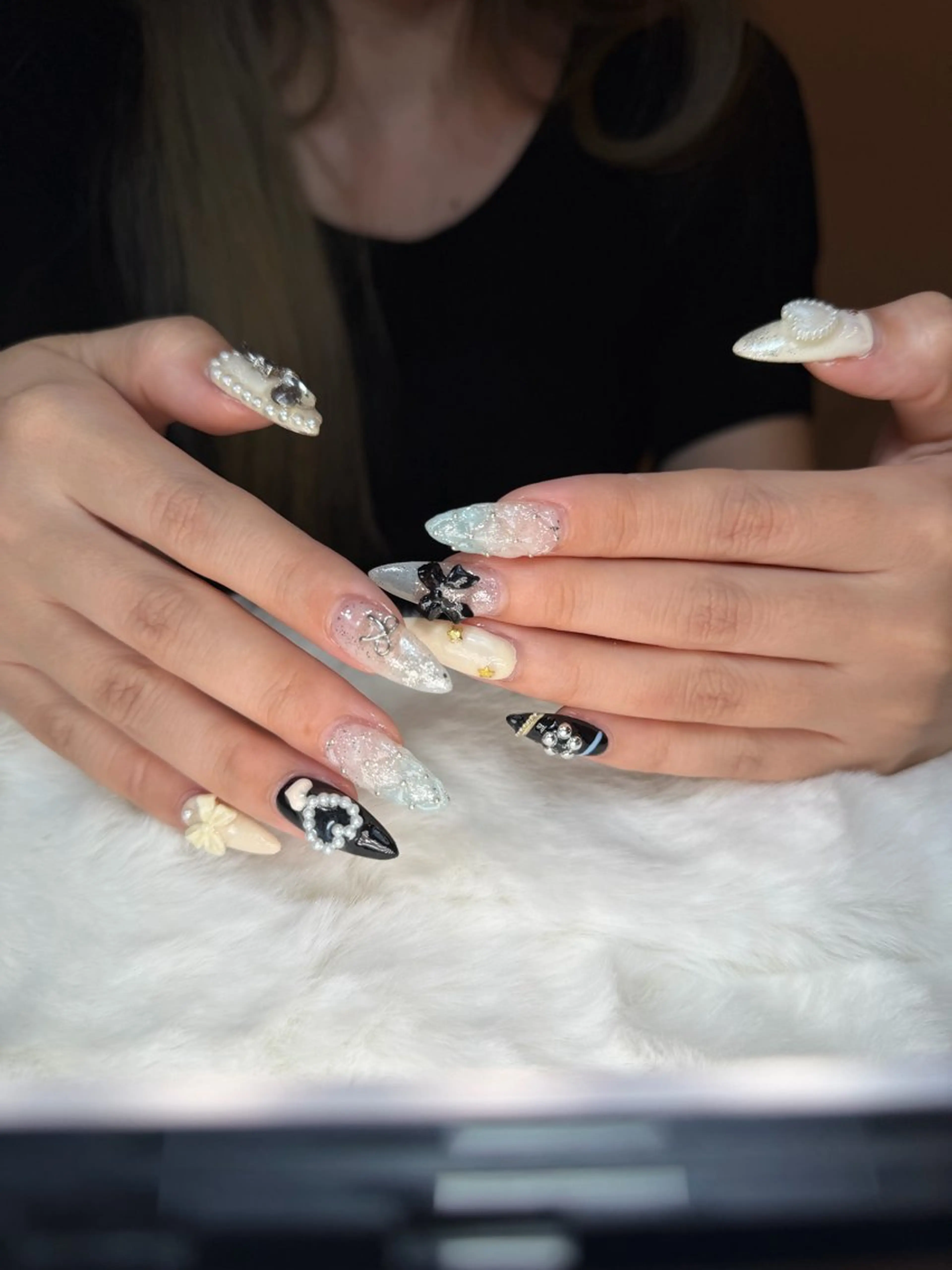 ネイル ハンドネイル WO MIAO💎のネイルデザイン