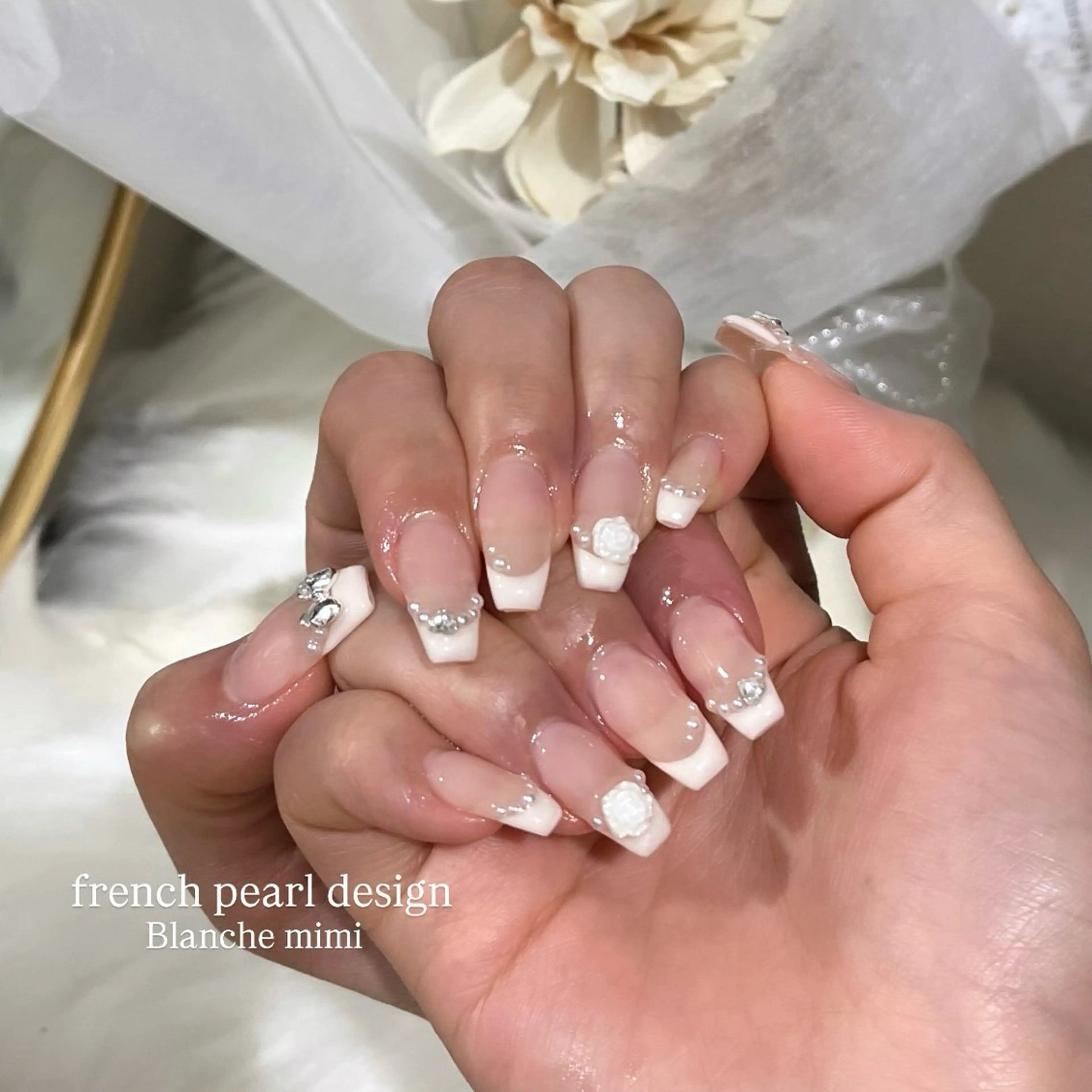 ネイル ハンドネイル Blanche mimi.u_aのネイルデザイン