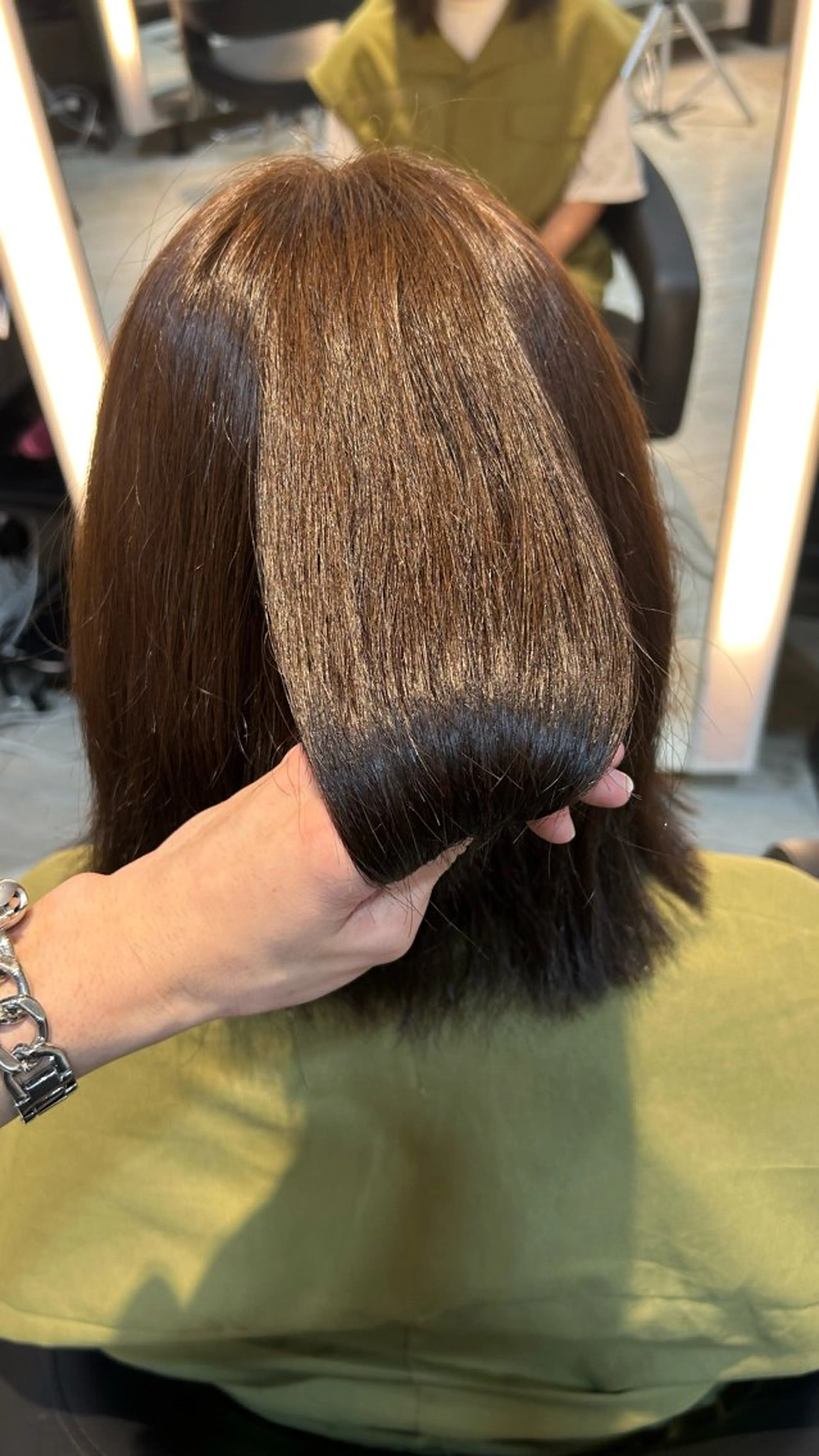 ワンカラー＋髪質改善トリートメントの写真