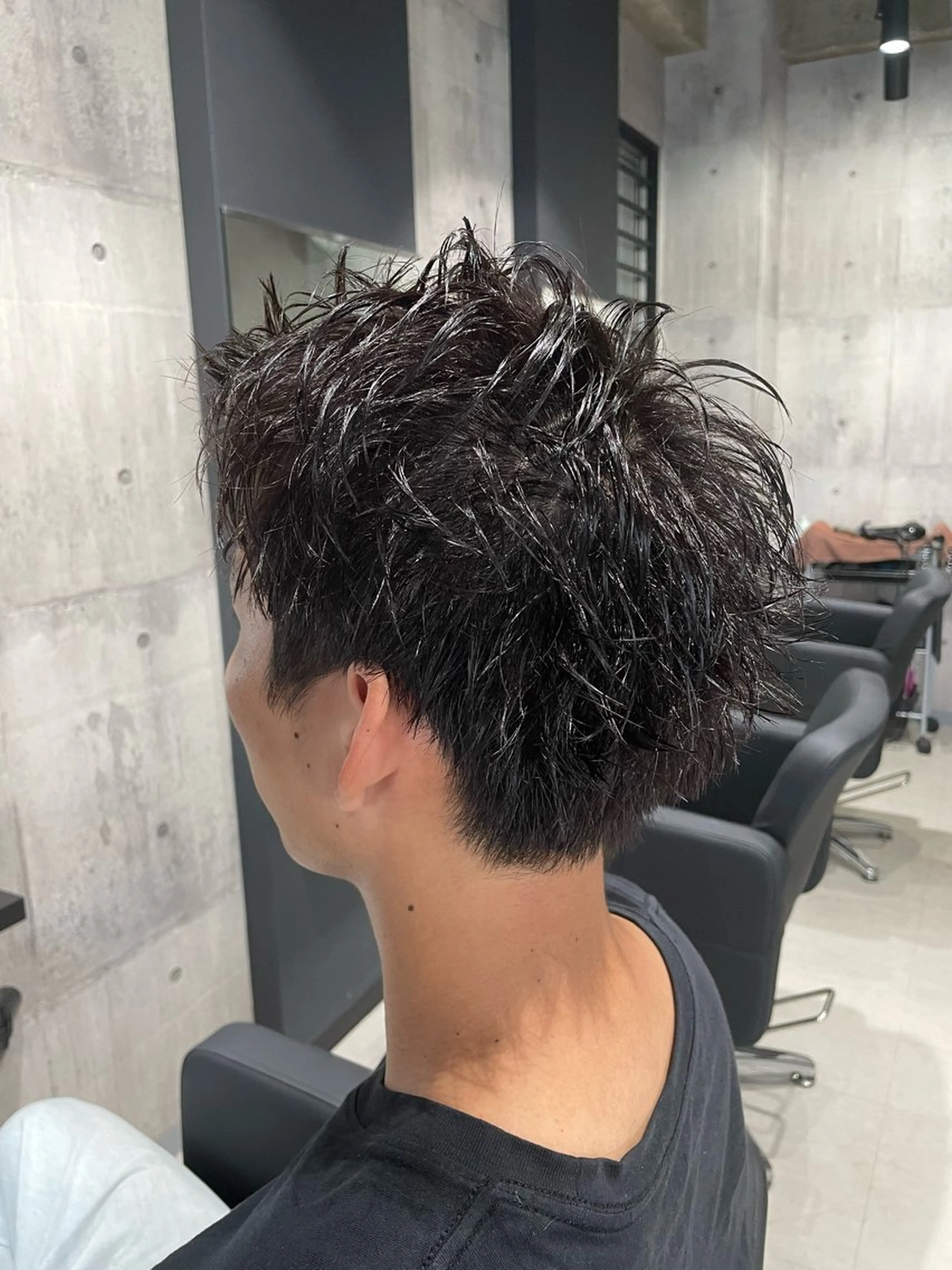 ショート パーマ メンズ ショートヘア カット _WHITE / KENTOのヘアスタイル
