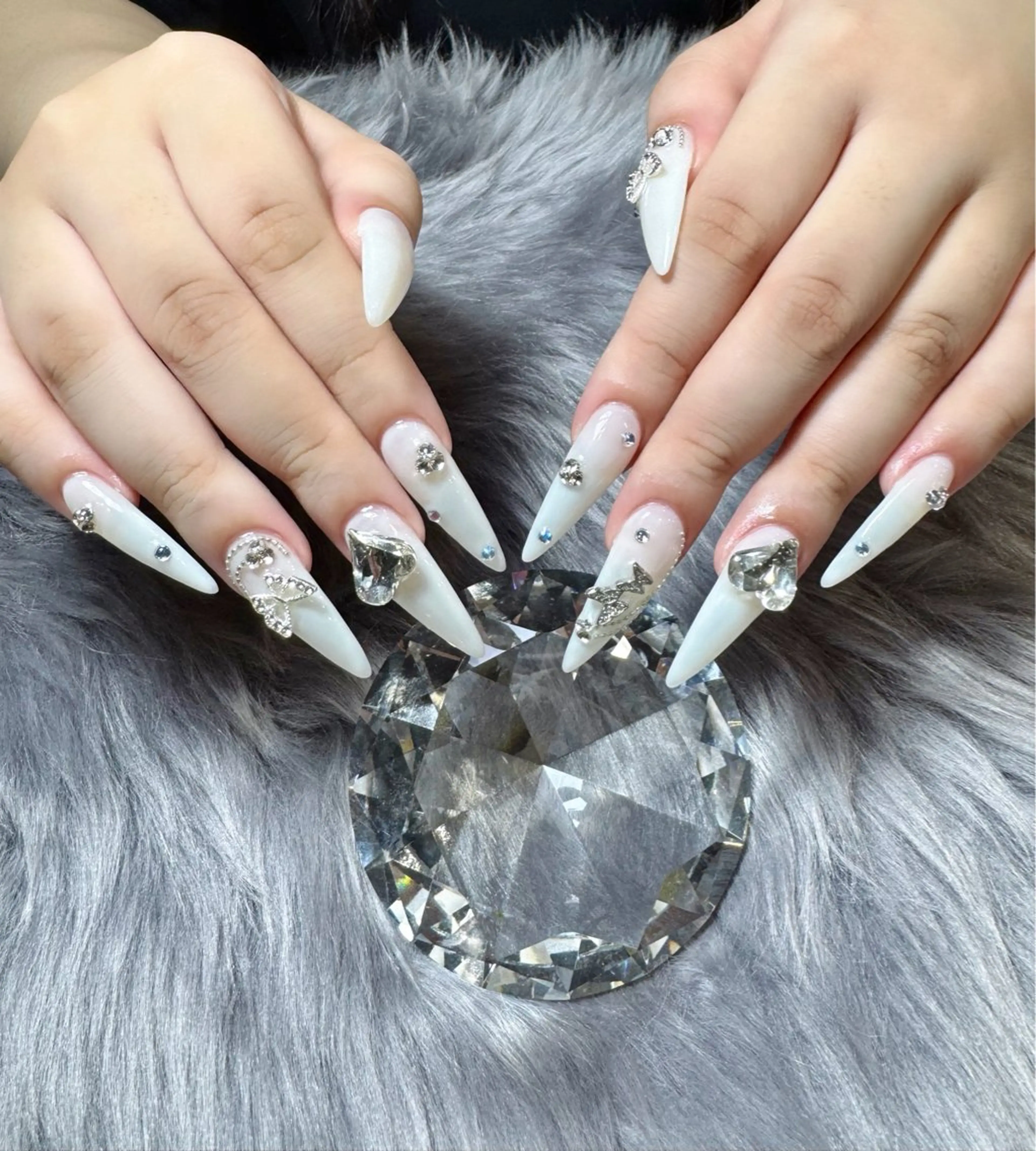 ネイル ハンドネイル ドリスネイルサロン所属・Doris Nail Salonのネイルデザイン