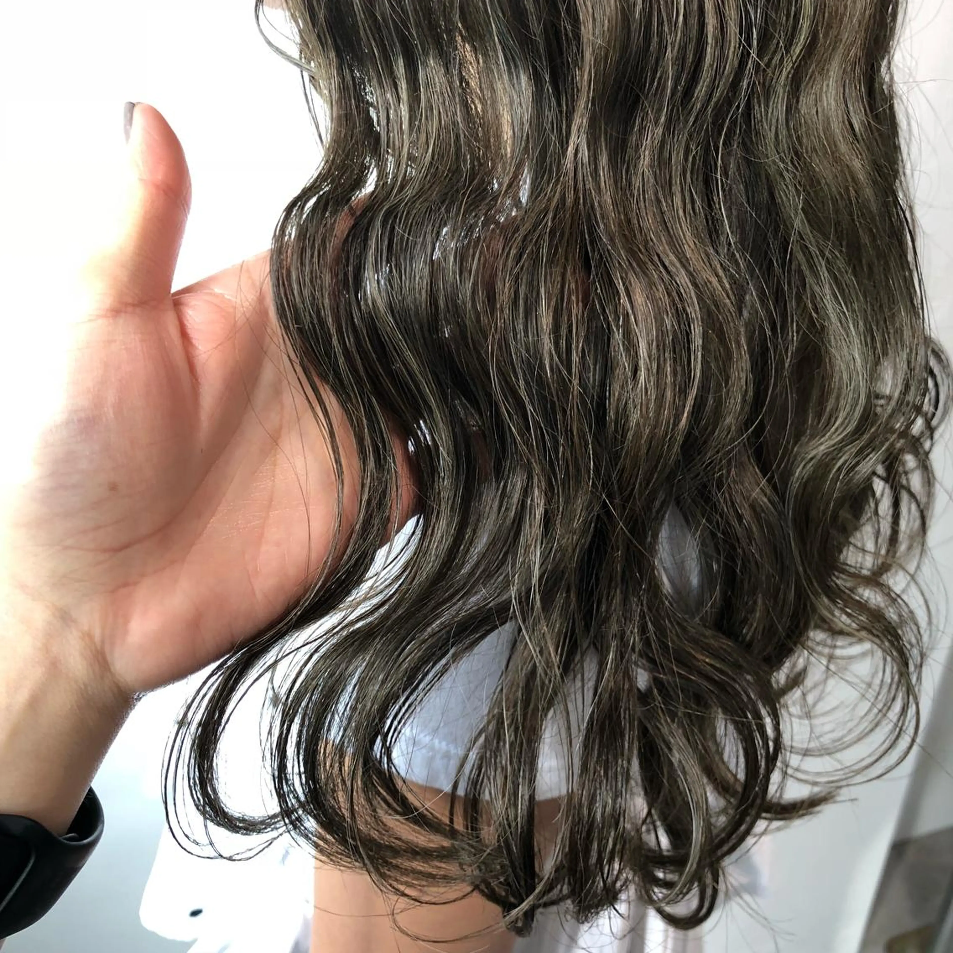 ロング カラー ハイライトカラー ハイライト ヘアカラー トリートメント ❤️sai❤️ official❤️のヘアスタイル