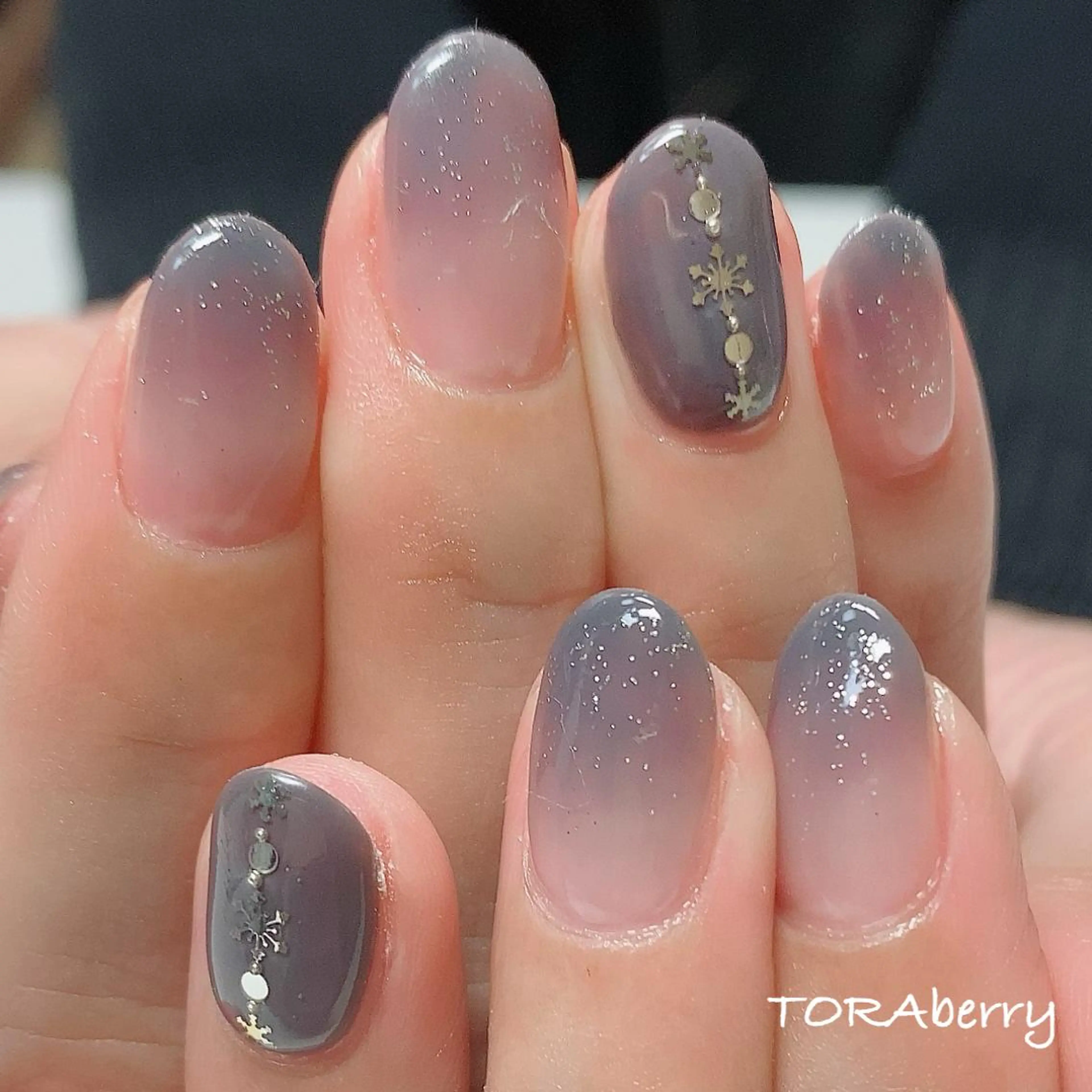 ネイル ネイリスト なつみのネイルデザイン