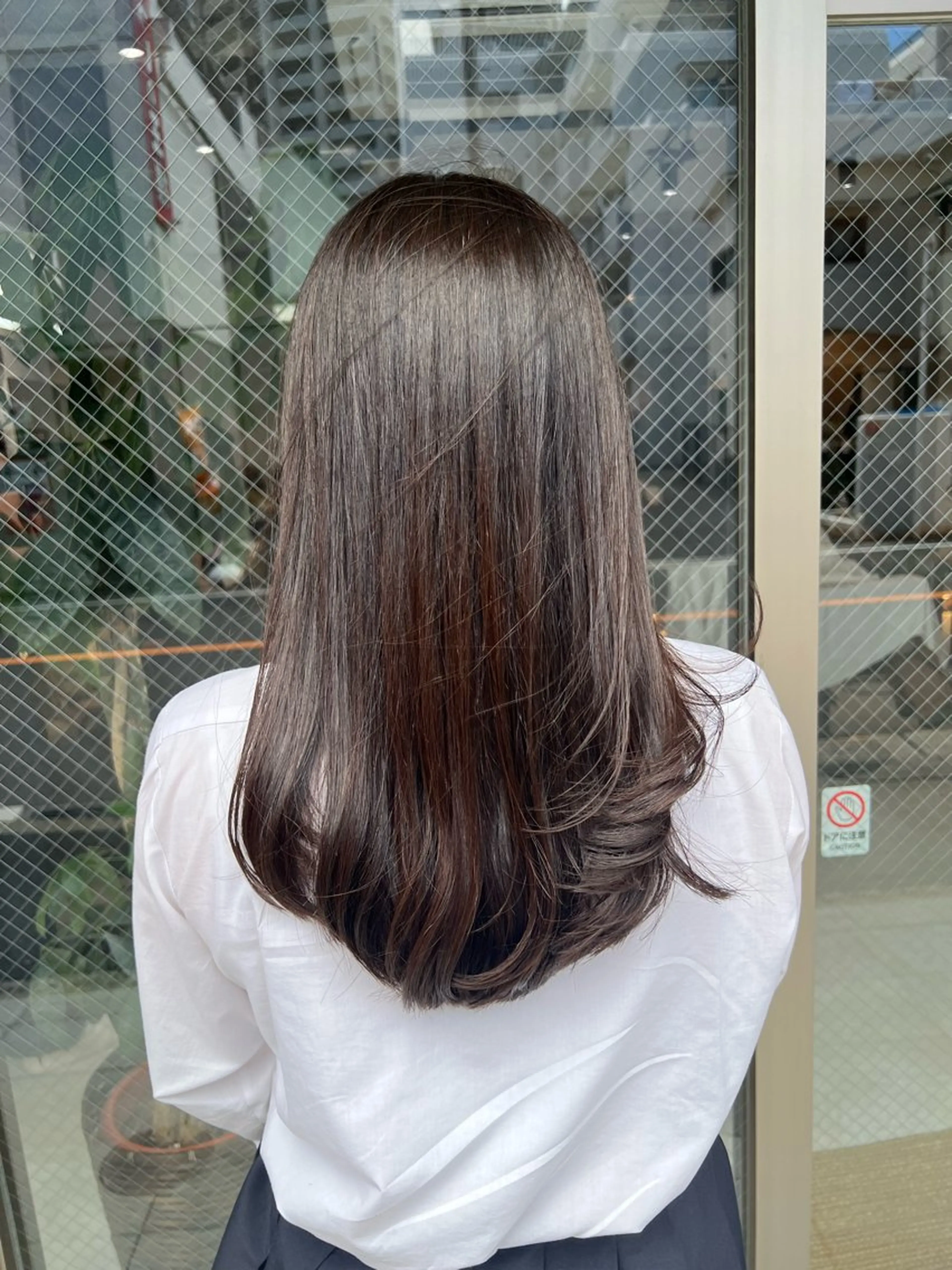 ミディアム 顔周りカット レイヤーカット カット 艶ボブ🤎ボブパーマ 透明感カラー\メンズのヘアスタイル