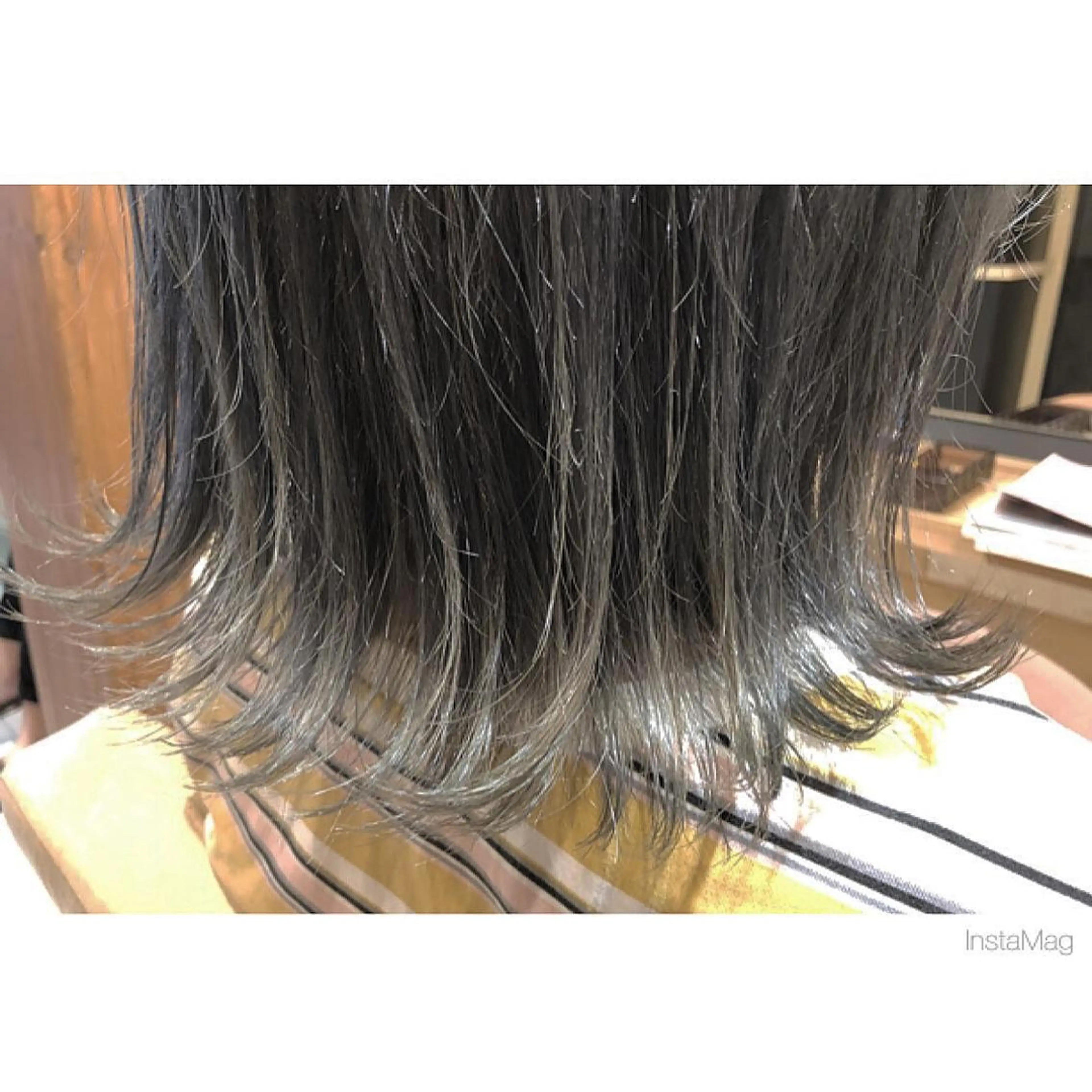 ミディアム カラー ハイトーンカラー カット ヘアカラー 岩間 香純のヘアスタイル