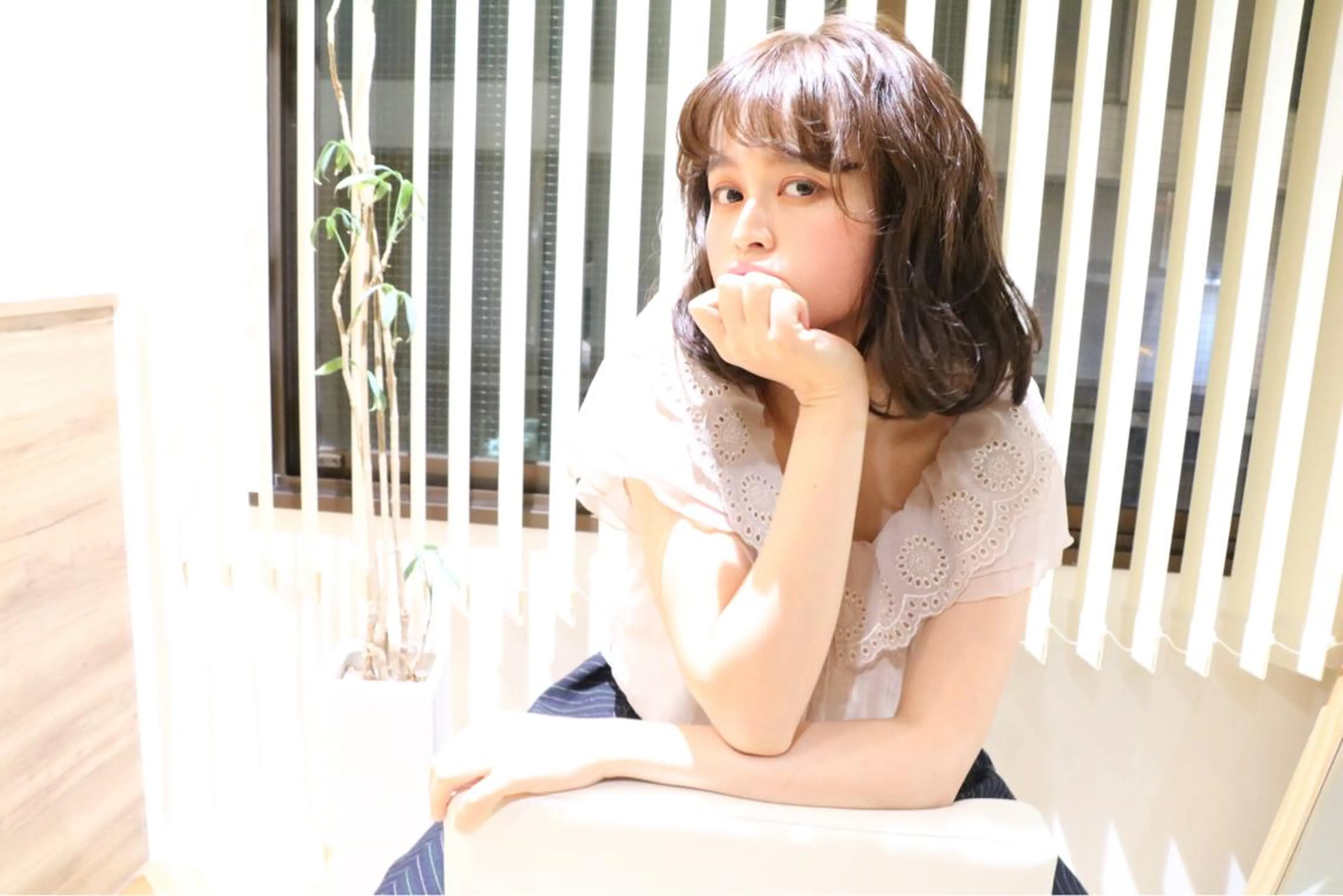 ミディアム カラー パーマ ヘアアレンジ ネイル マツエク・マツパ ボブ ハイトーン特化🤍 浦住のヘアスタイル