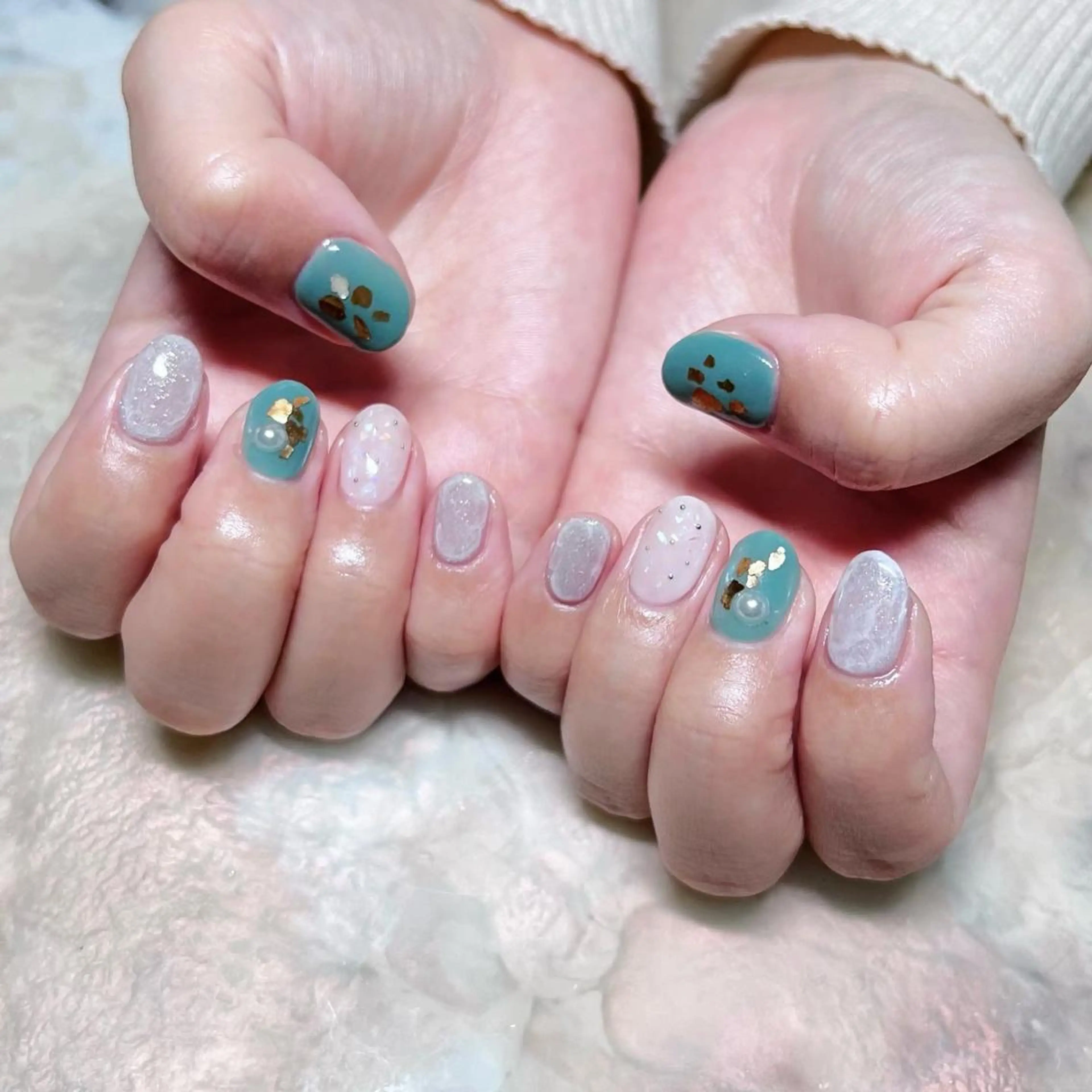 ネイル マグネットネイル ニュアンスネイル ショートネイル gemickle nailのネイルデザイン
