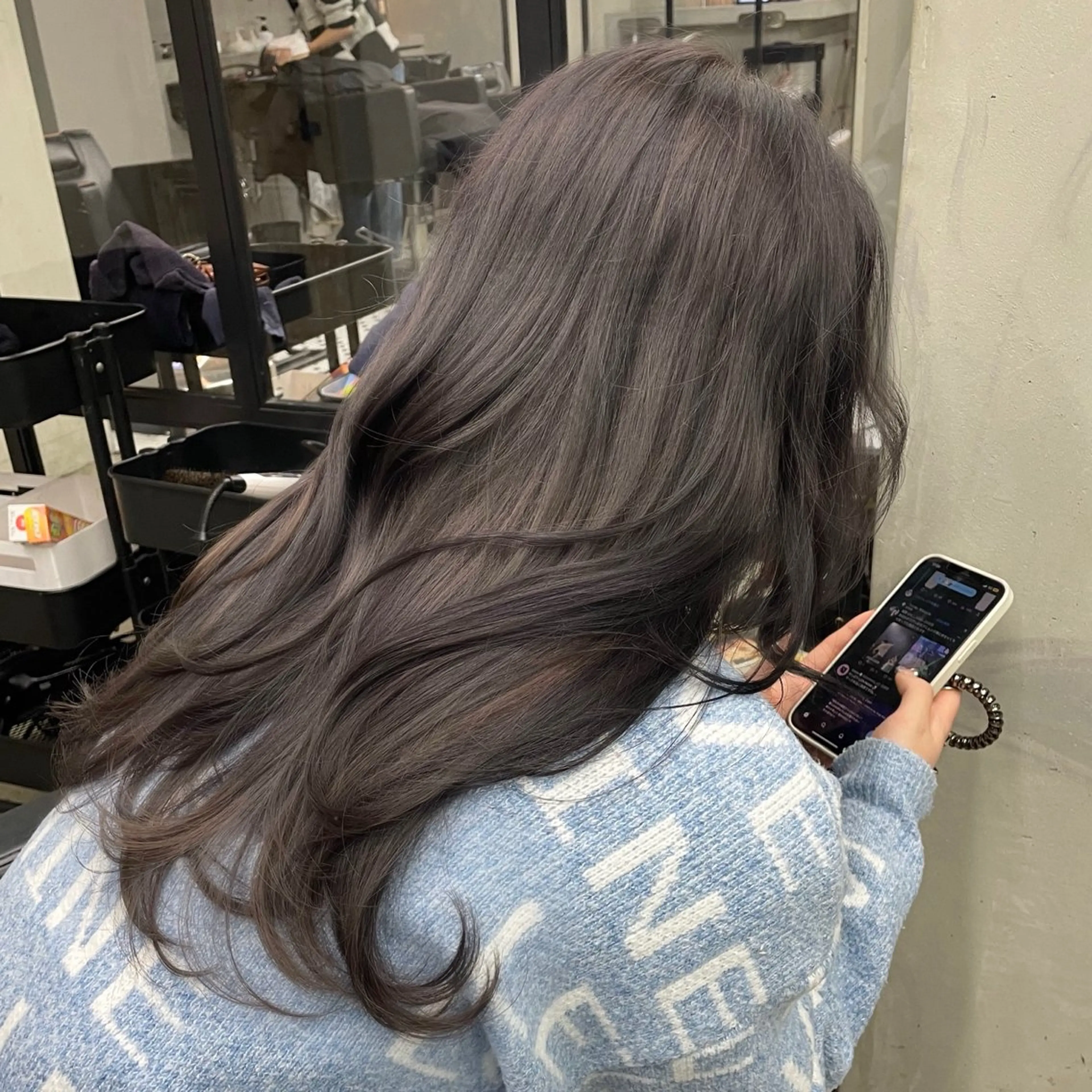 ロング カラー ヘアカラー 新宿/韓国ヘア/ 髪質改善ストレートのヘアスタイル