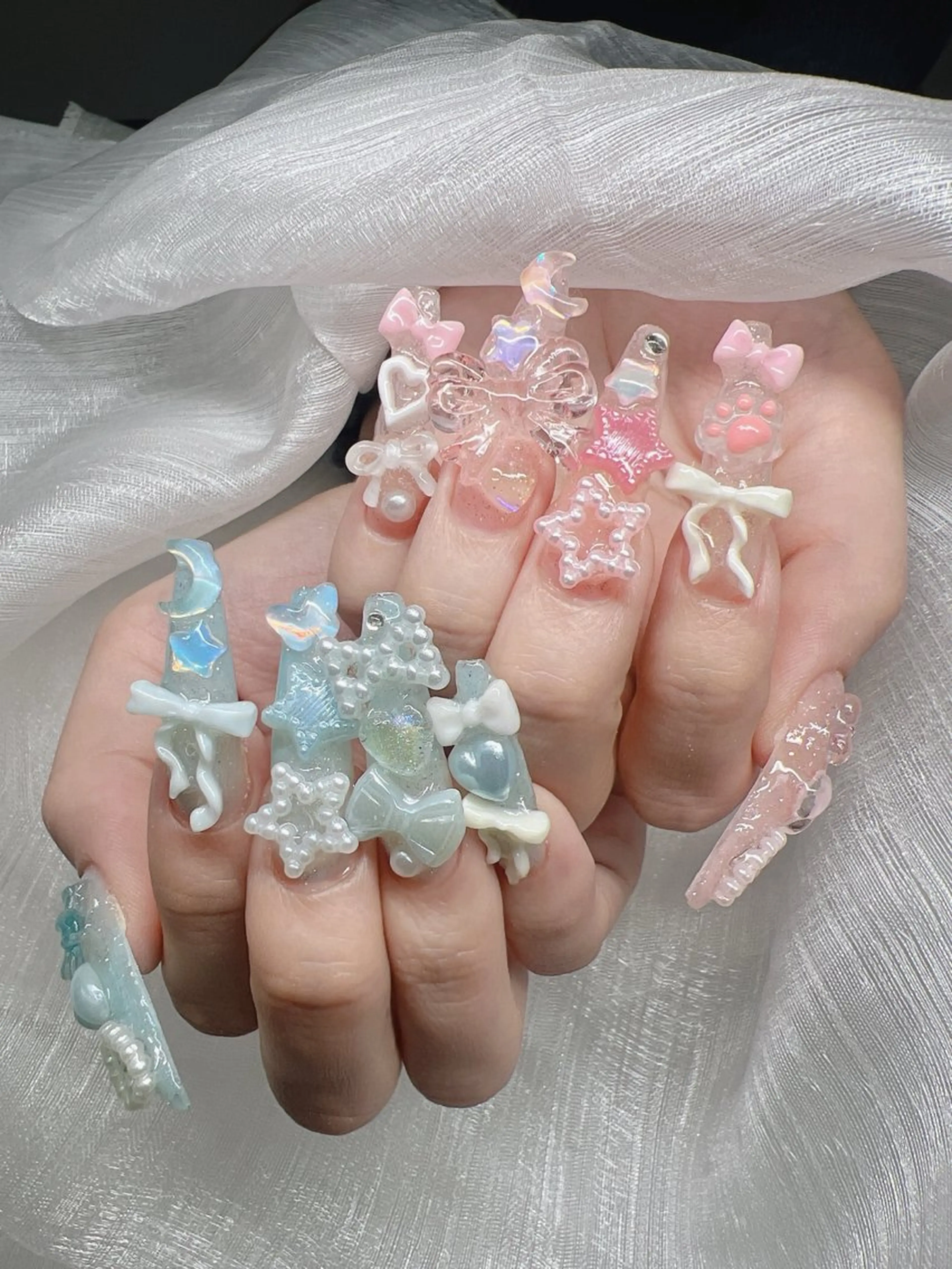 ネイル 長さ出し グラデーション 卒業式 キラキラネイル マグネットネイル ハンドネイル Lee Nails チップ長さだし専門店のネイルデザイン