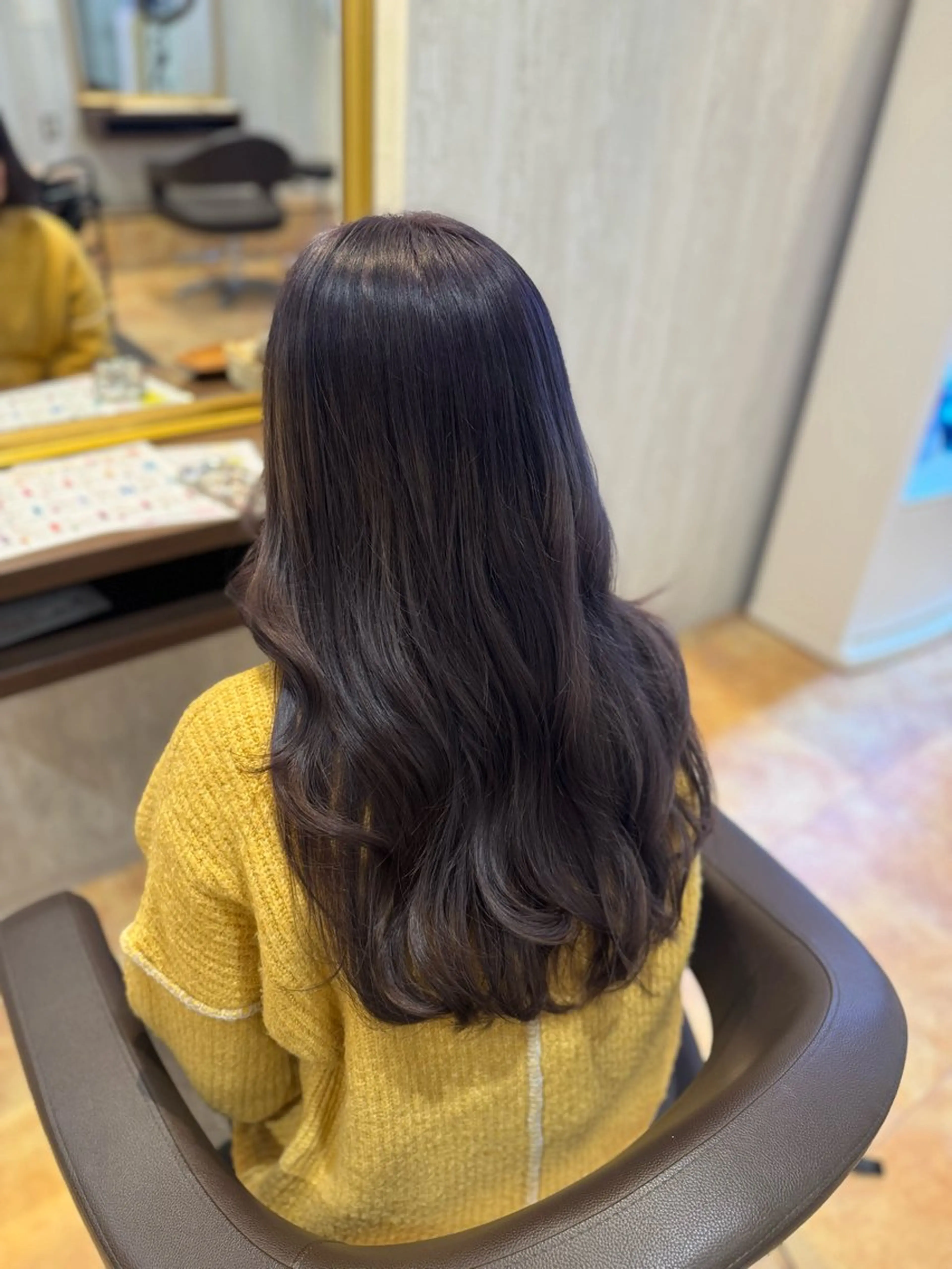 ロング ヘアカラー トリートメント 美優🐩/透明感/ ブリーチ/栄のヘアスタイル