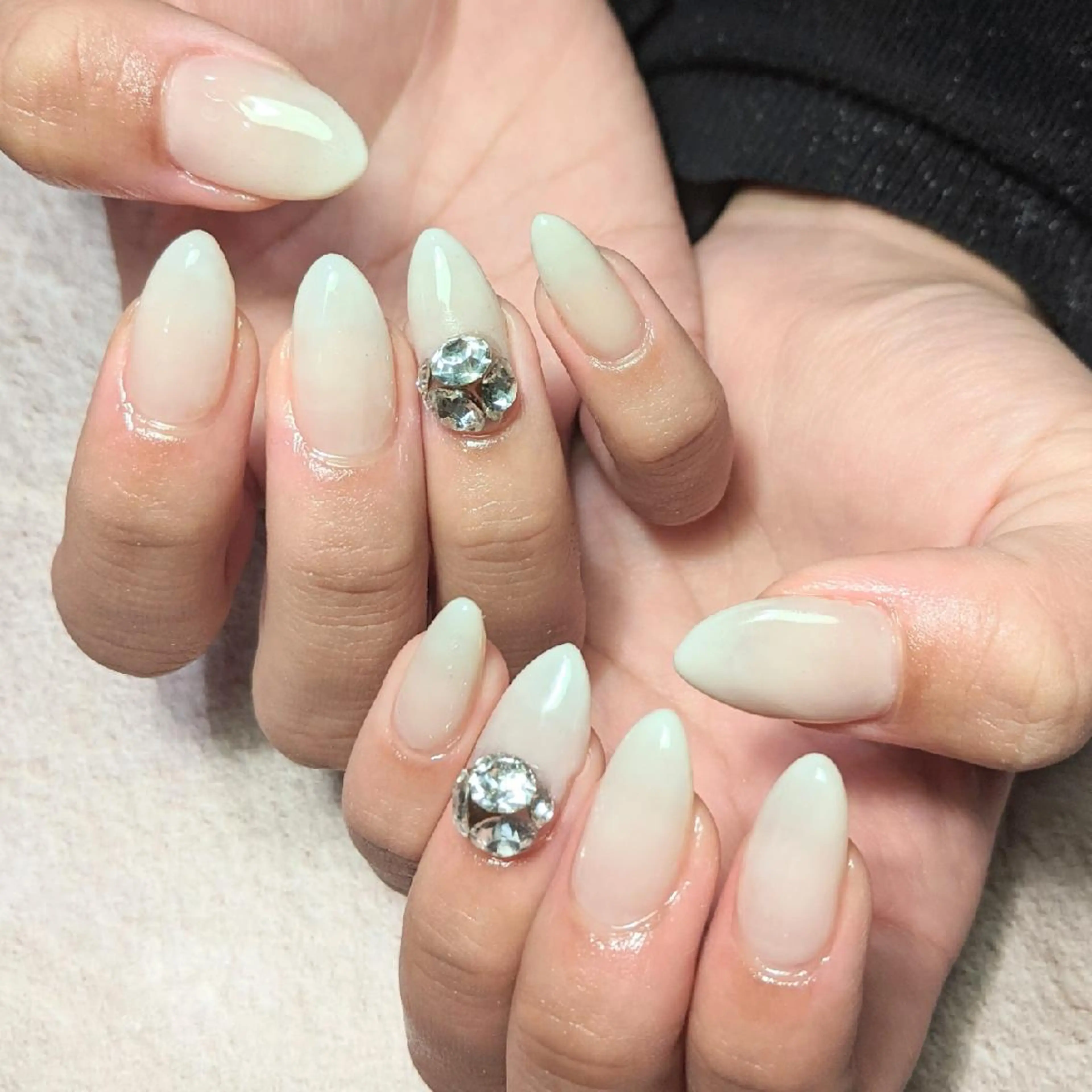 ネイル ｱｲﾗｯｼｭ ﾈｲﾙ ｻﾛﾝ つけるのマツエク・マツパデザイン