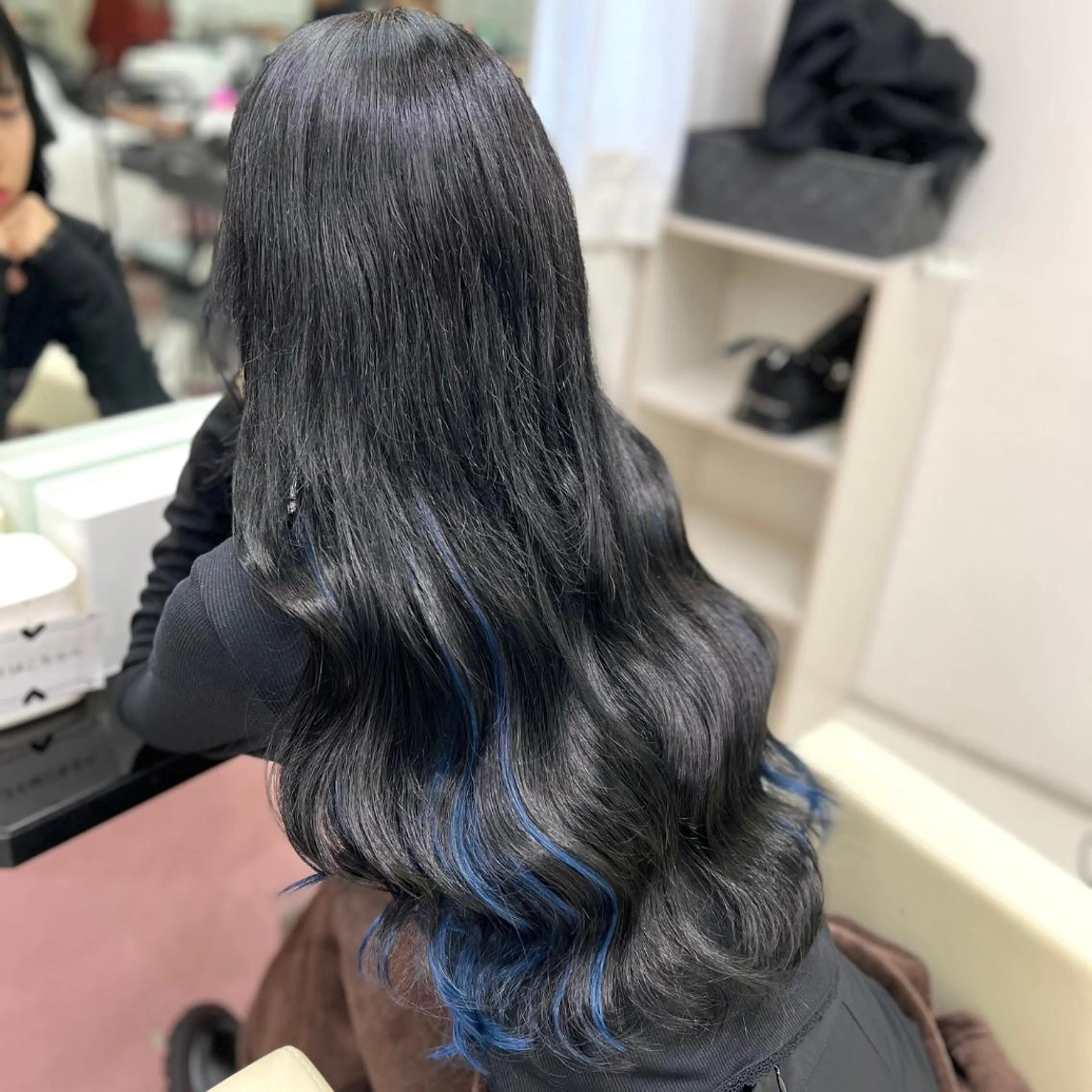 ロング エクステ ヘアカラー エクステ SEASON 大阪梅田駅徒歩7分のヘアスタイル