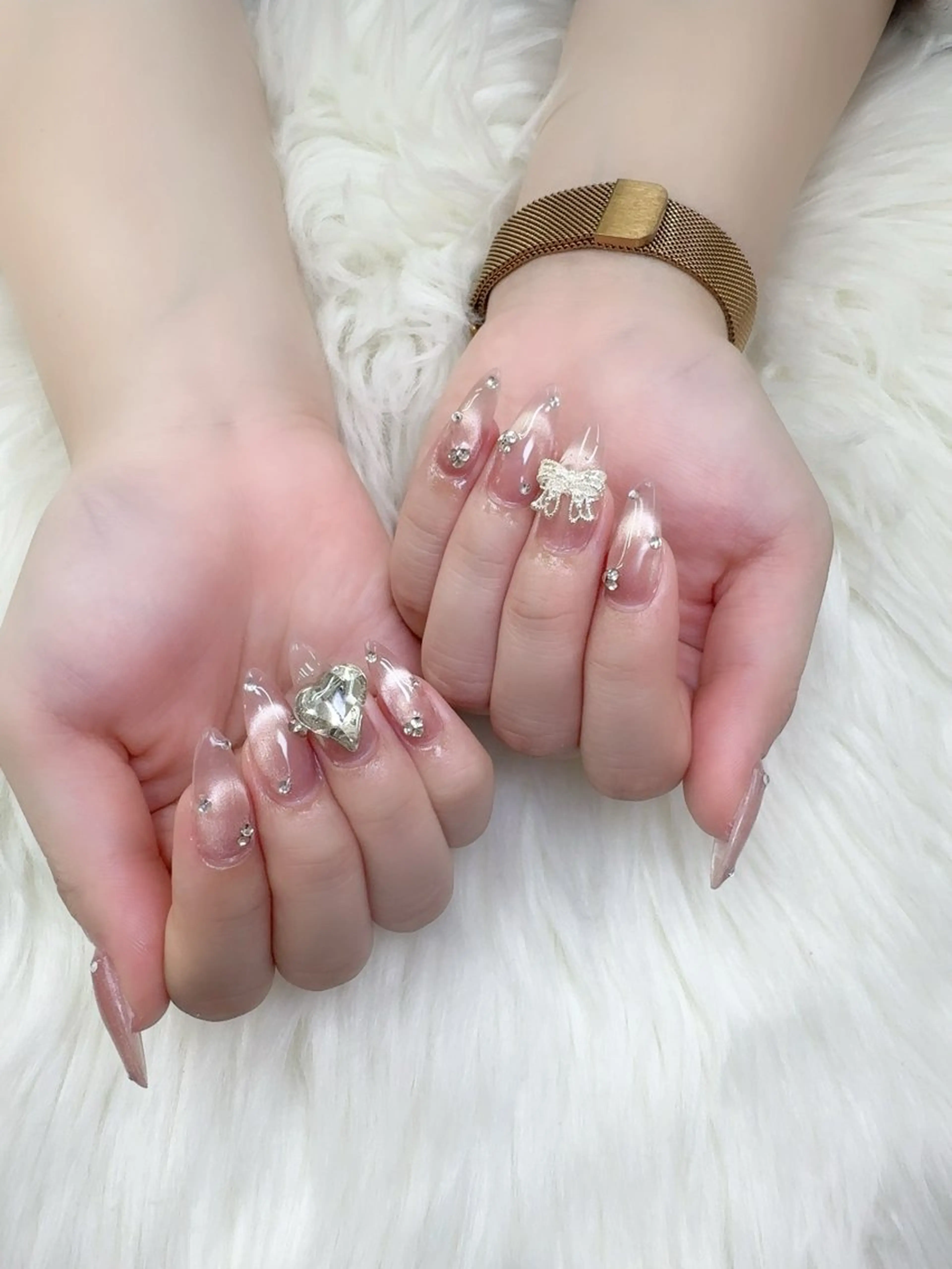 ネイル フレンチネイル グラデーション キラキラネイル 韓国ネイル マグネットネイル ハンドネイル Ha Nailのネイルデザイン