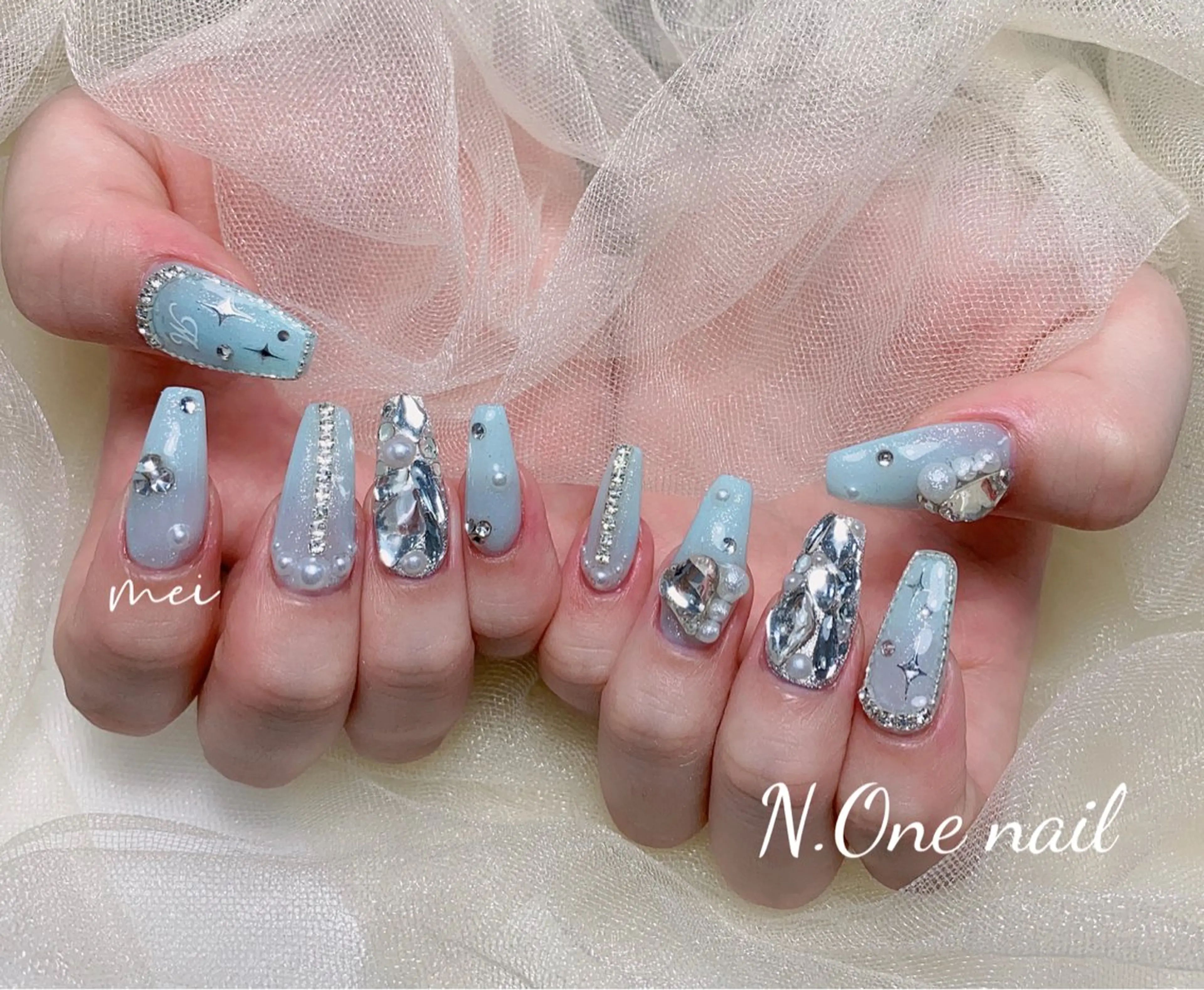 ネイル ハンドネイル N.one minaのネイルデザイン