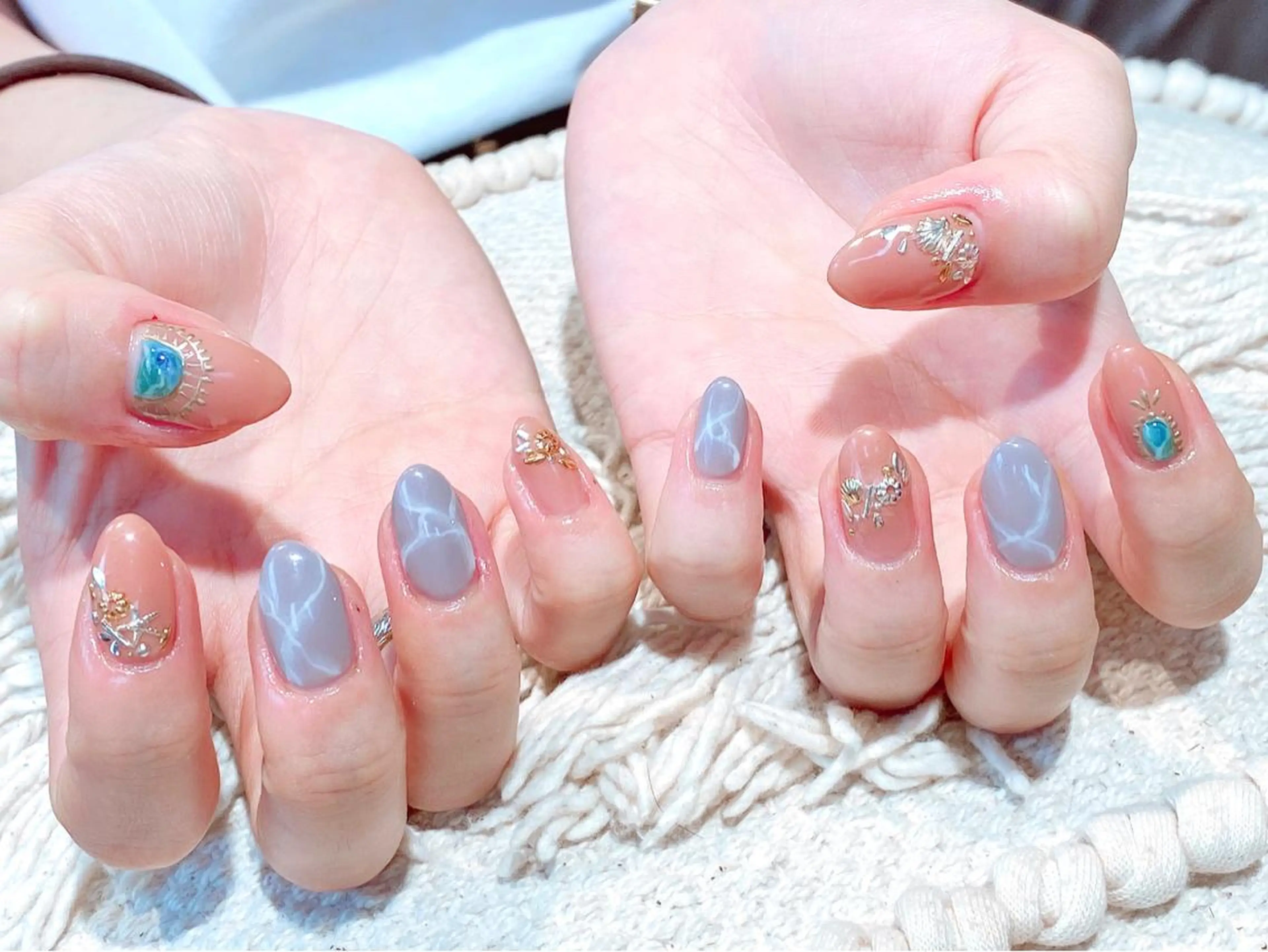 ネイル ハンドネイル megu  / sōko nailのネイルデザイン