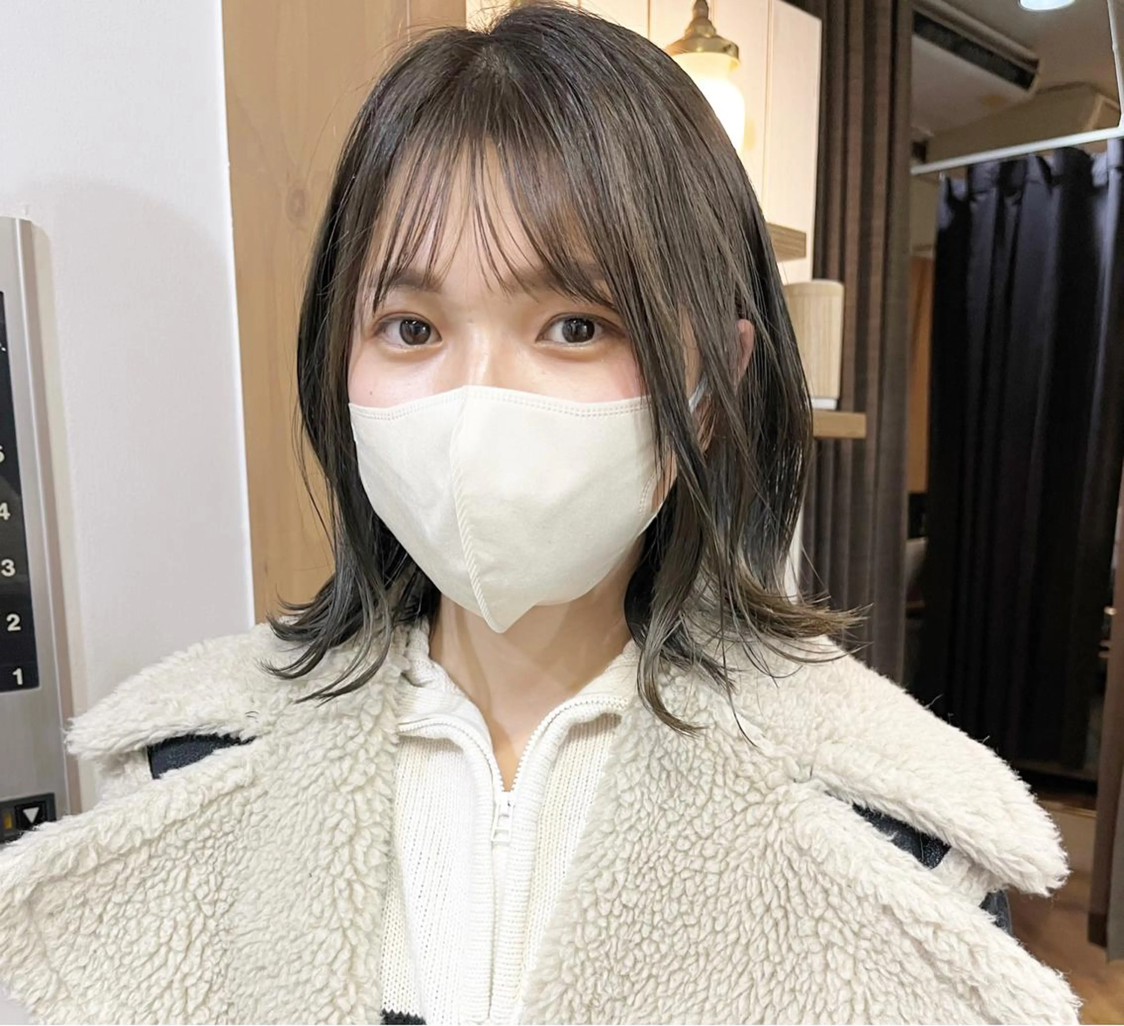 ミディアム カラー Hareru 豊田 修廣のヘアスタイル