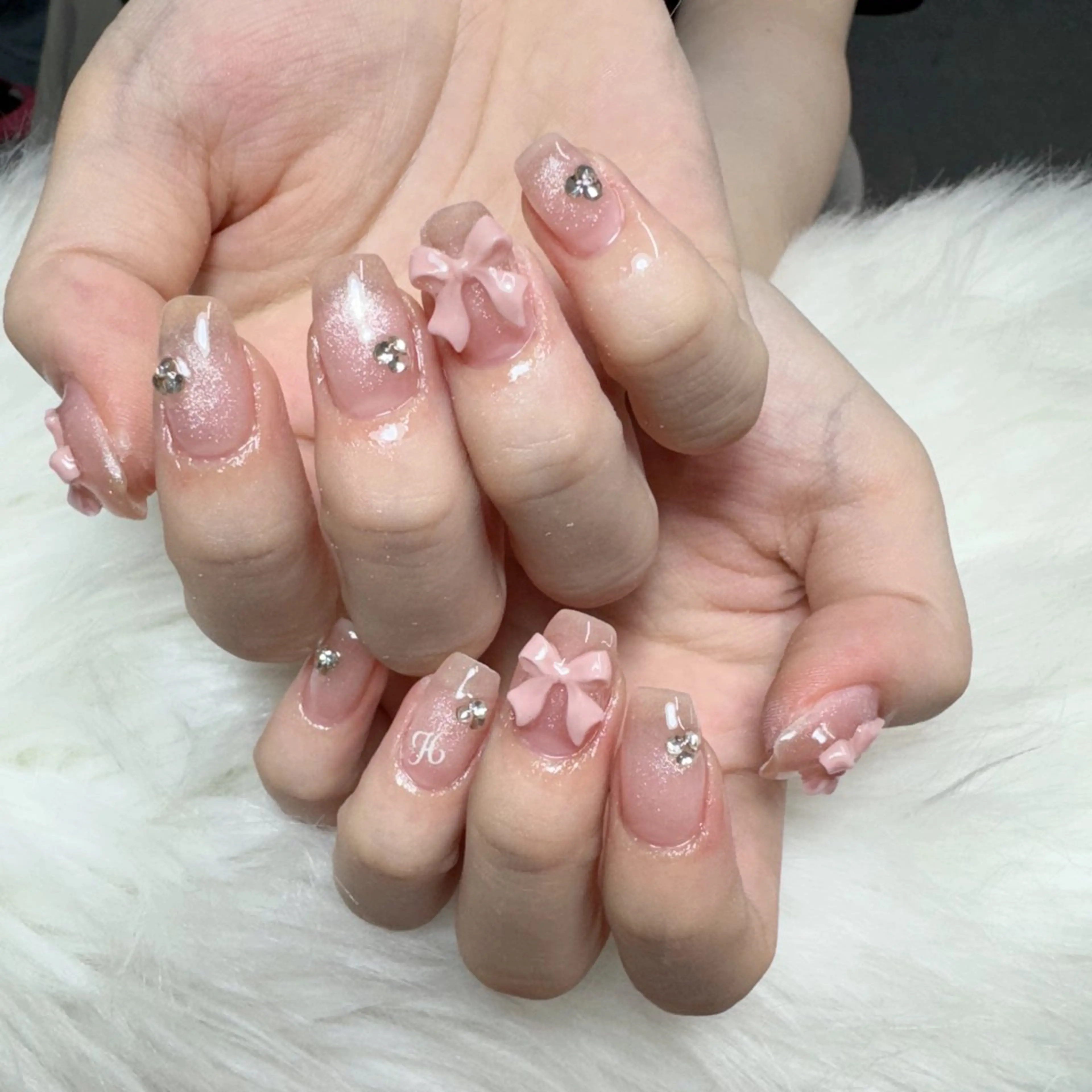 ネイル ハンドネイル 🎀nana🫧 ワンホンネイル🎀のネイルデザイン