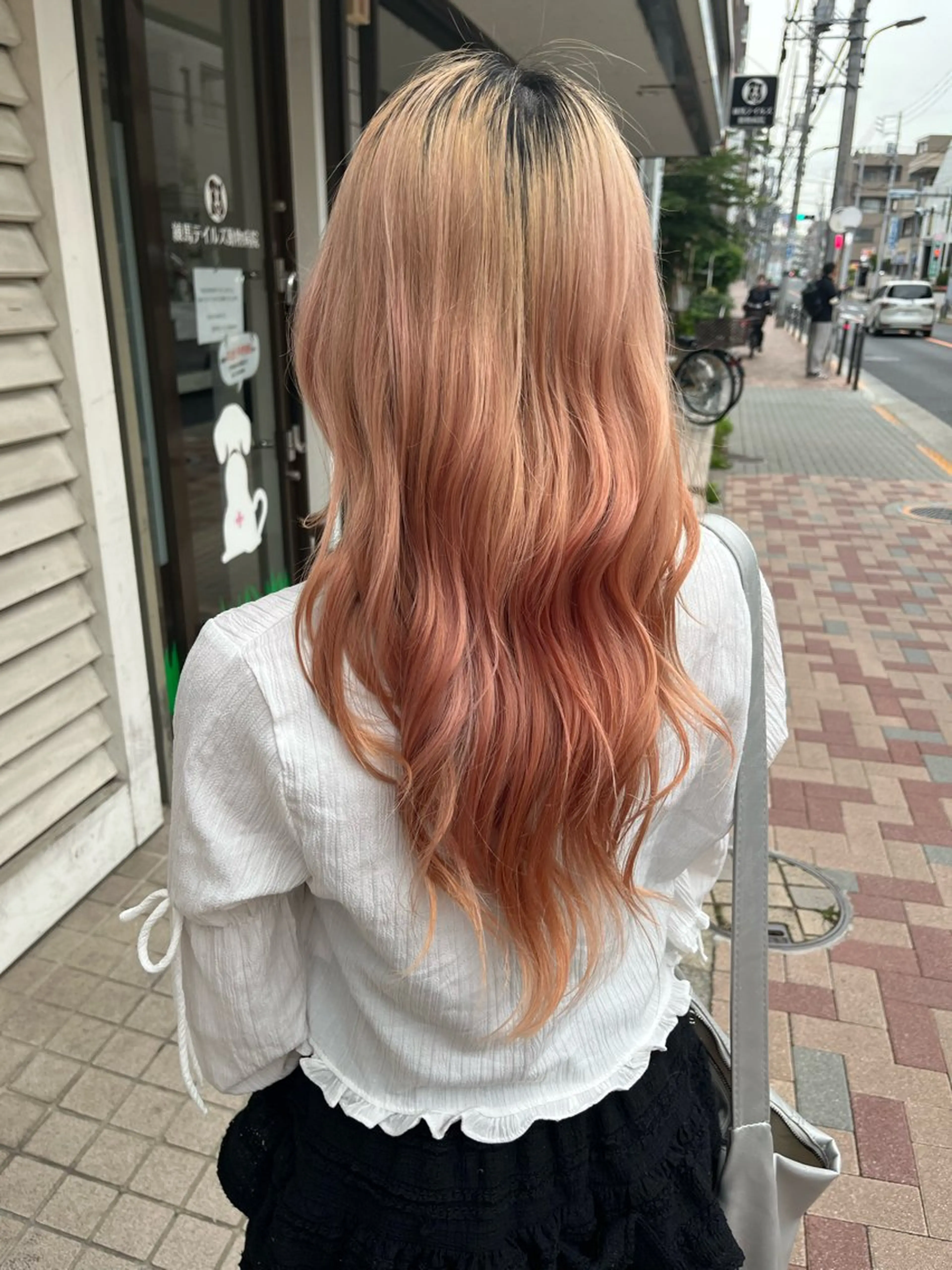 ロング ヘアカラー トリートメント ルナᯓ☆/ ブリーチモデル募集中のヘアスタイル