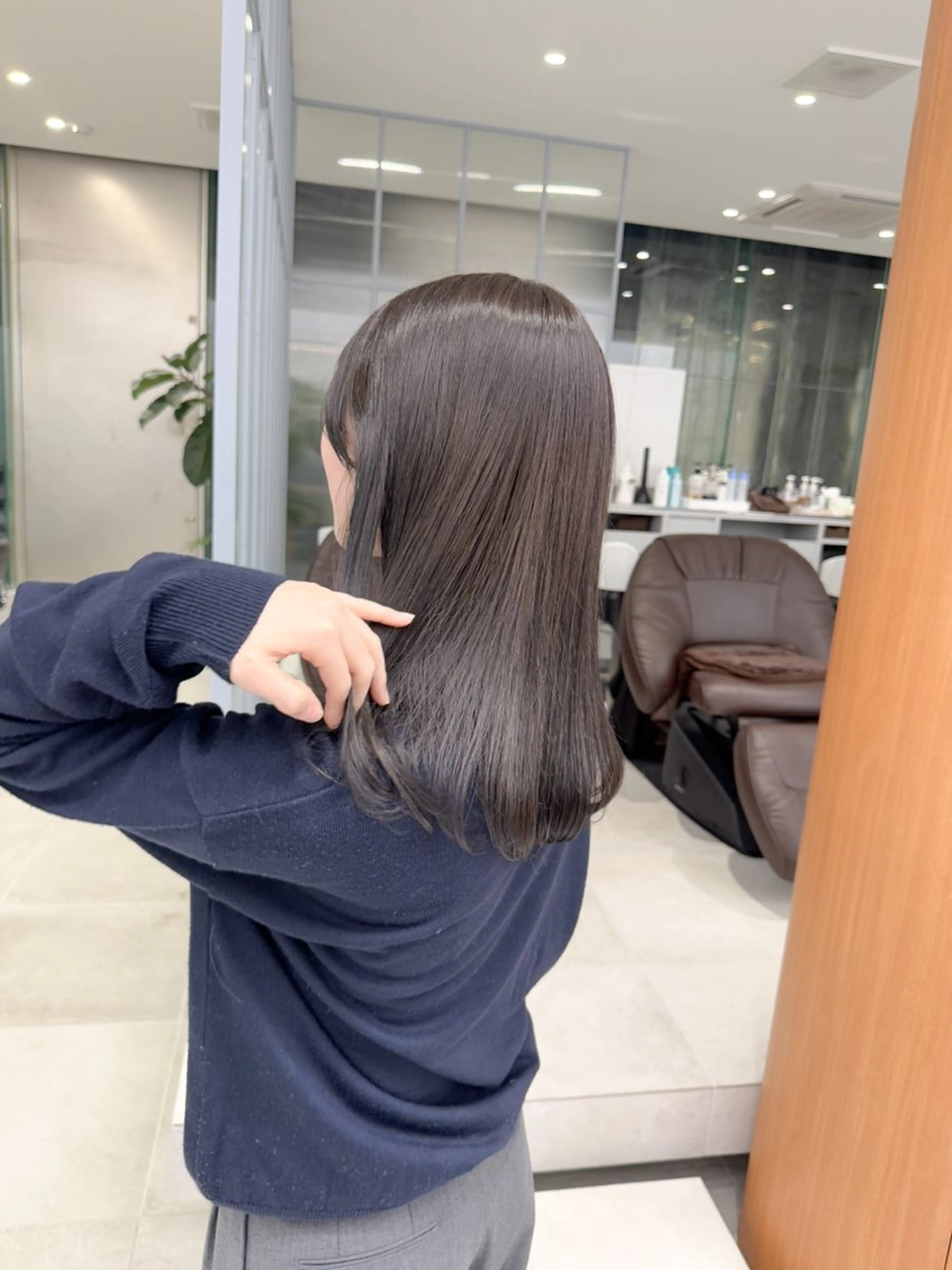 セミロング カラー ヘアカラー ひかり／ベージュ ／似合わせカットのヘアスタイル