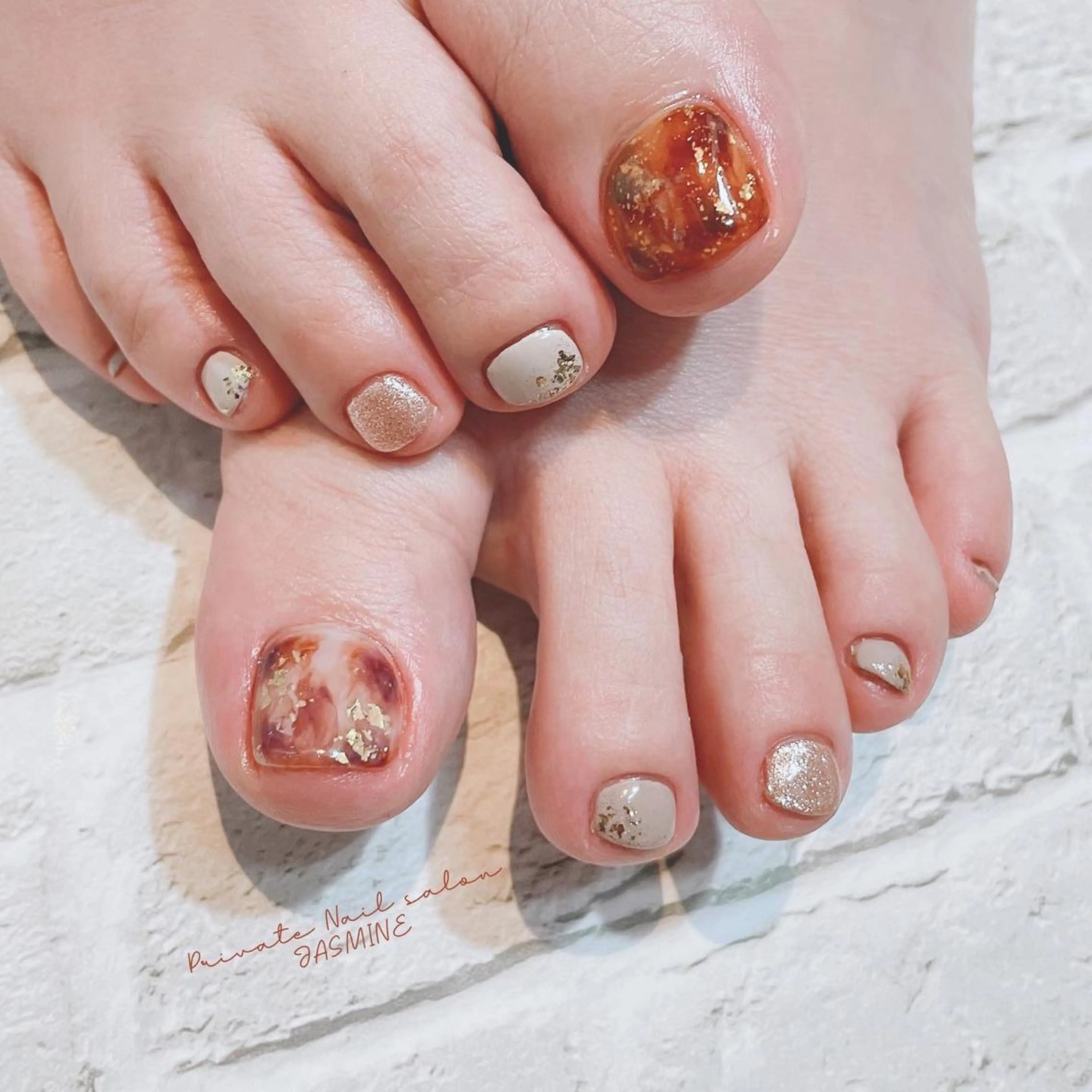 ネイル べっ甲ネイル フットネイル Nail salon JASMINEのネイルデザイン