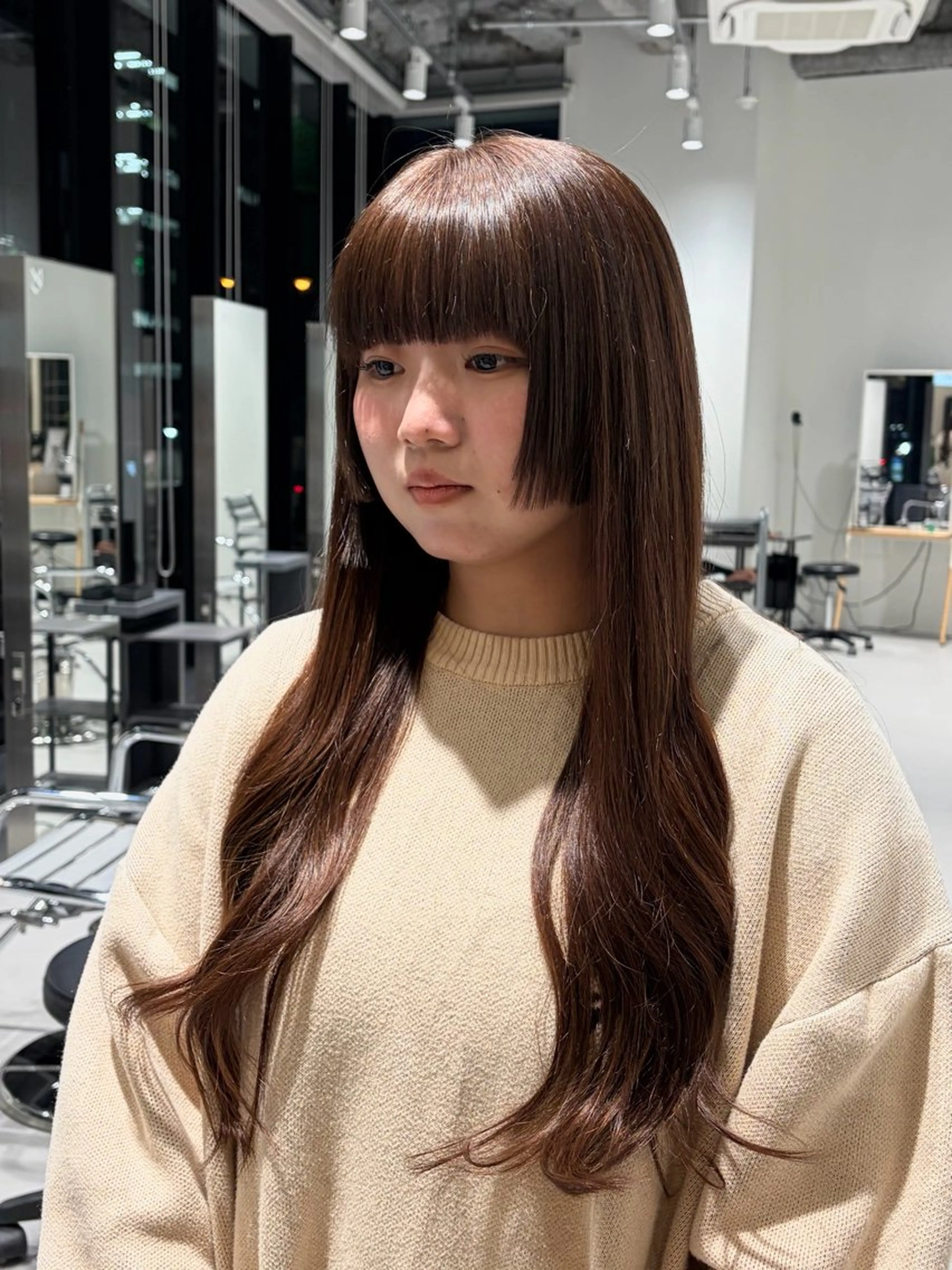 ロング カラー 透明感カラー カット ヘアカラー トリートメント サエ/ レイヤー/パーマのヘアスタイル