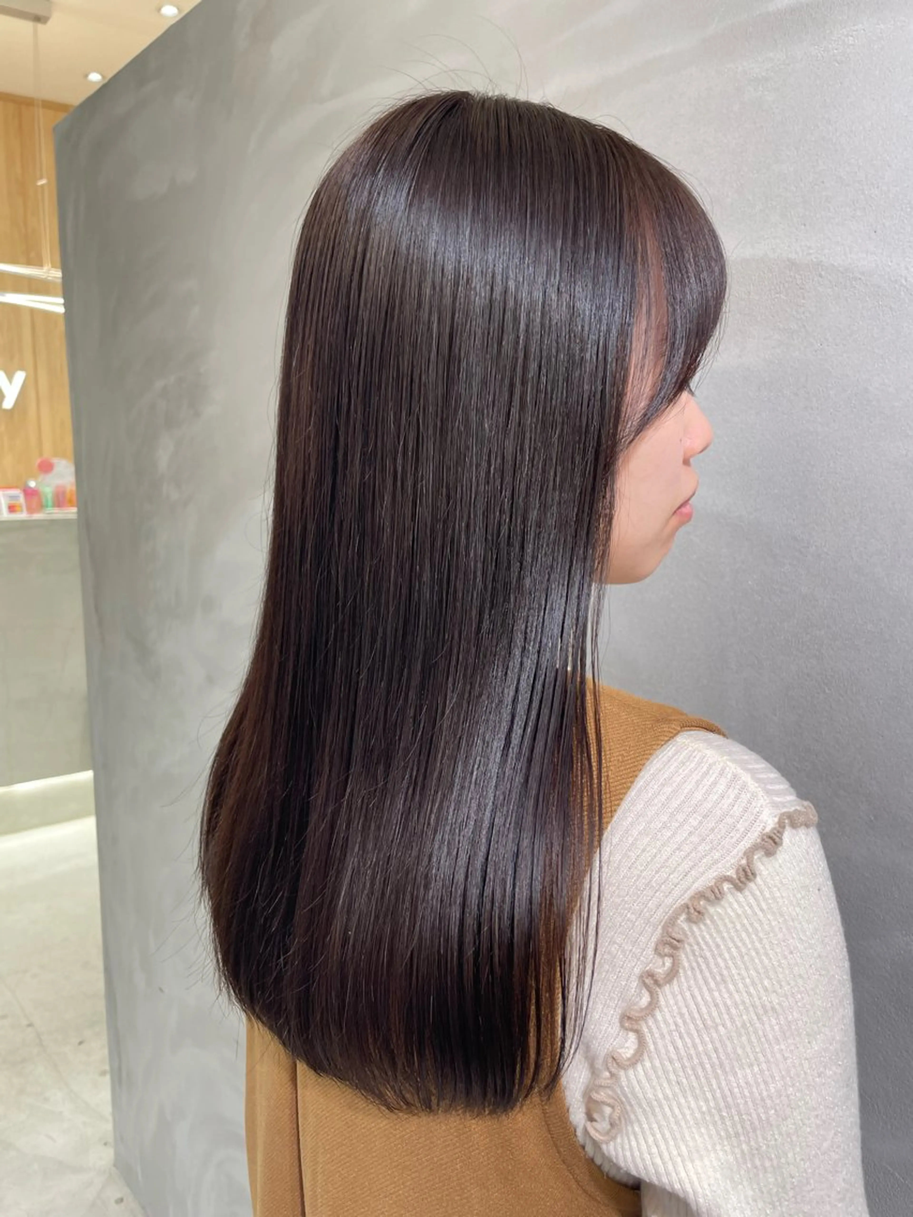 ミディアム カラー カット ヘアカラー 縮毛矯正 半個室女性salon 🩰Natsumiのヘアスタイル