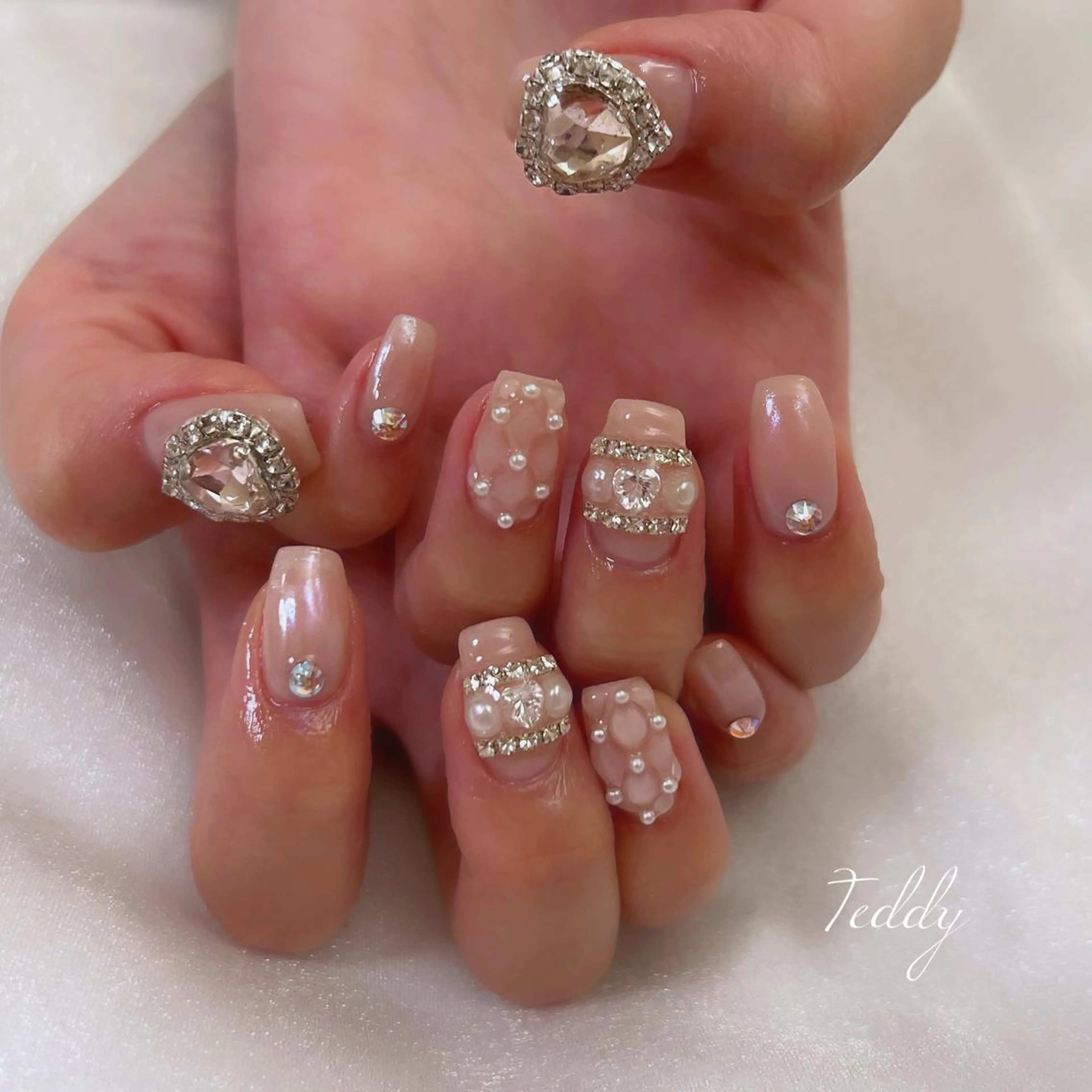 ネイル アートネイル ERINA ♥のネイルデザイン