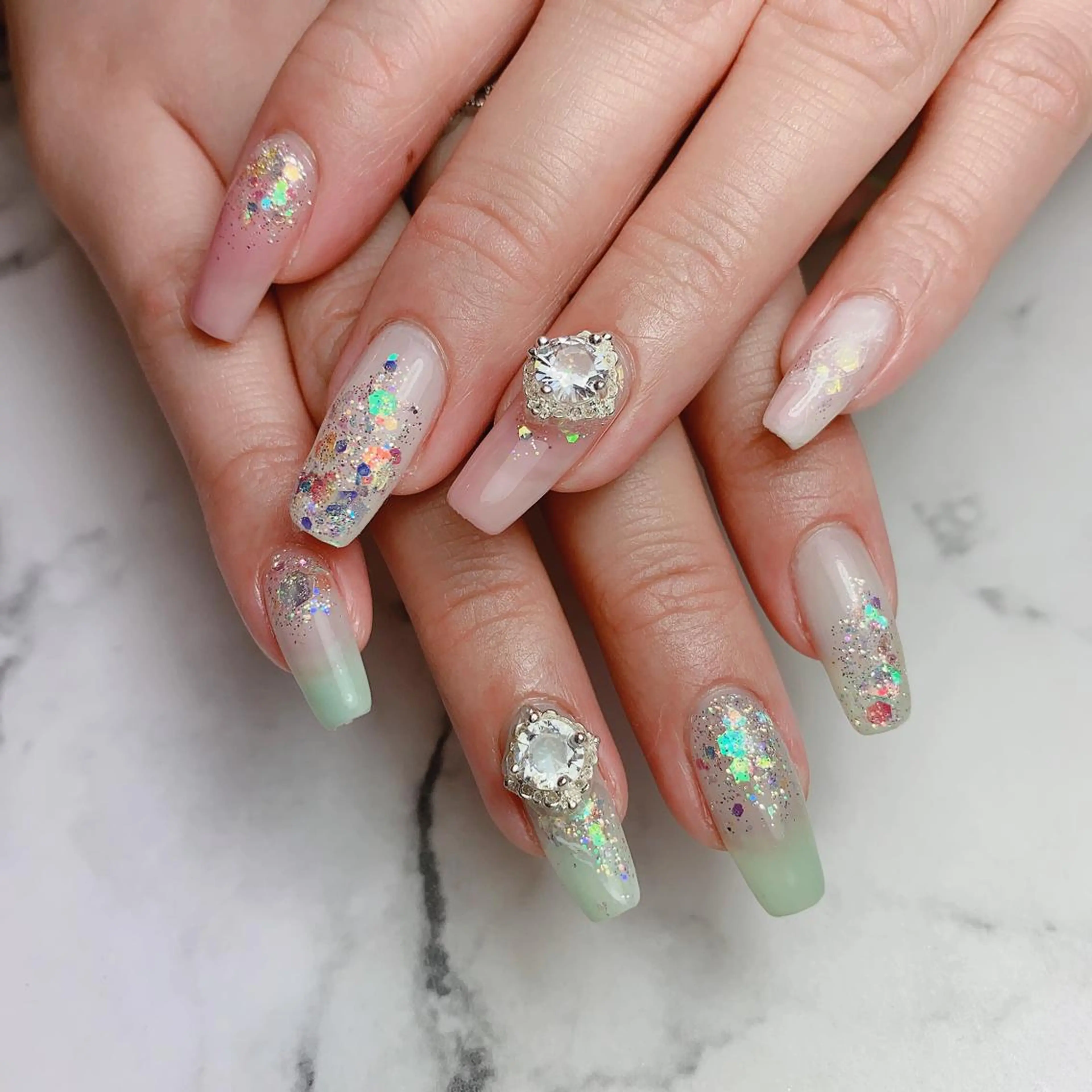 ネイル 石原 夕華のネイルデザイン