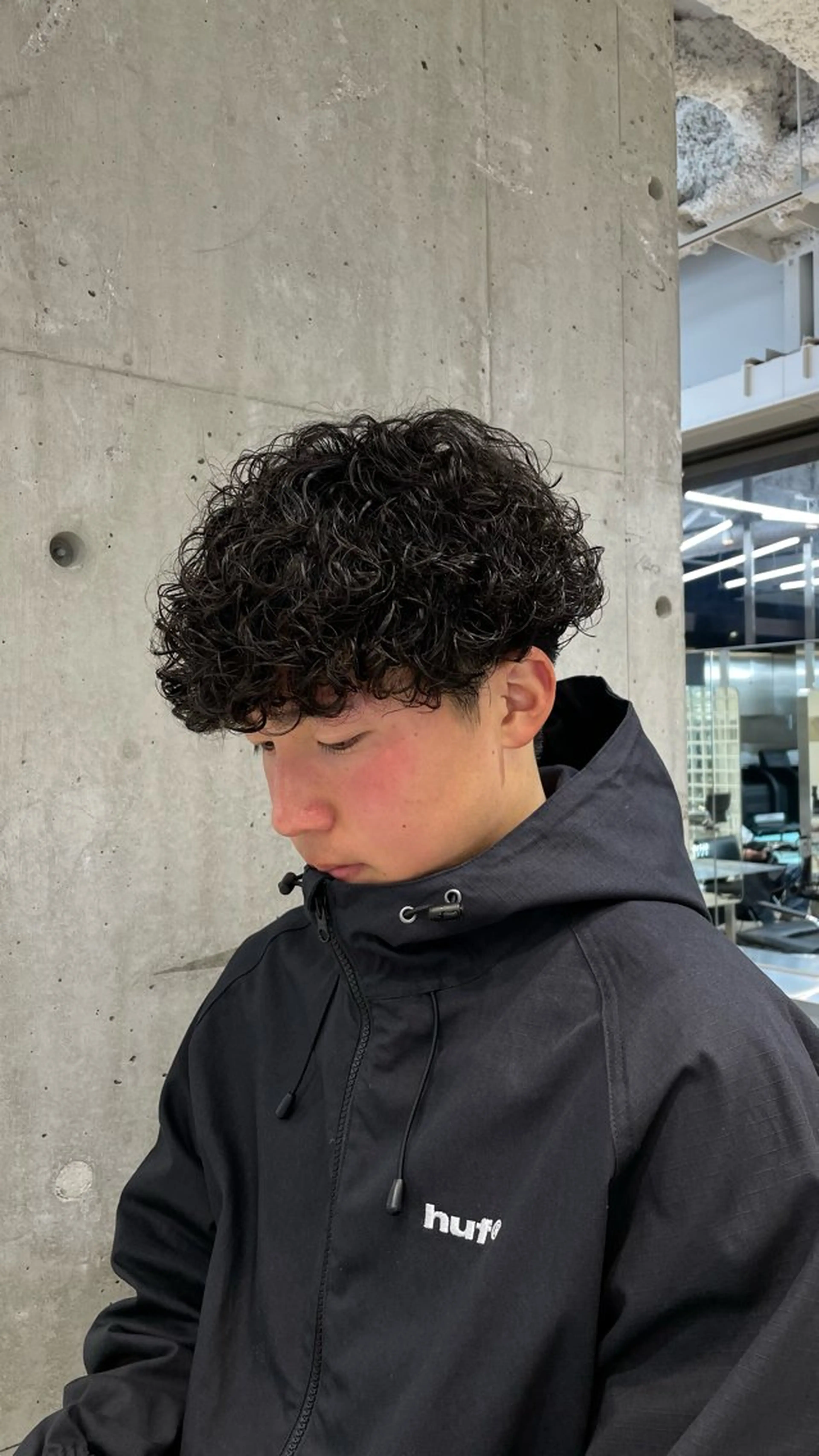 骨格矯正カット+波巻きプードル+2stepトリートメントの写真