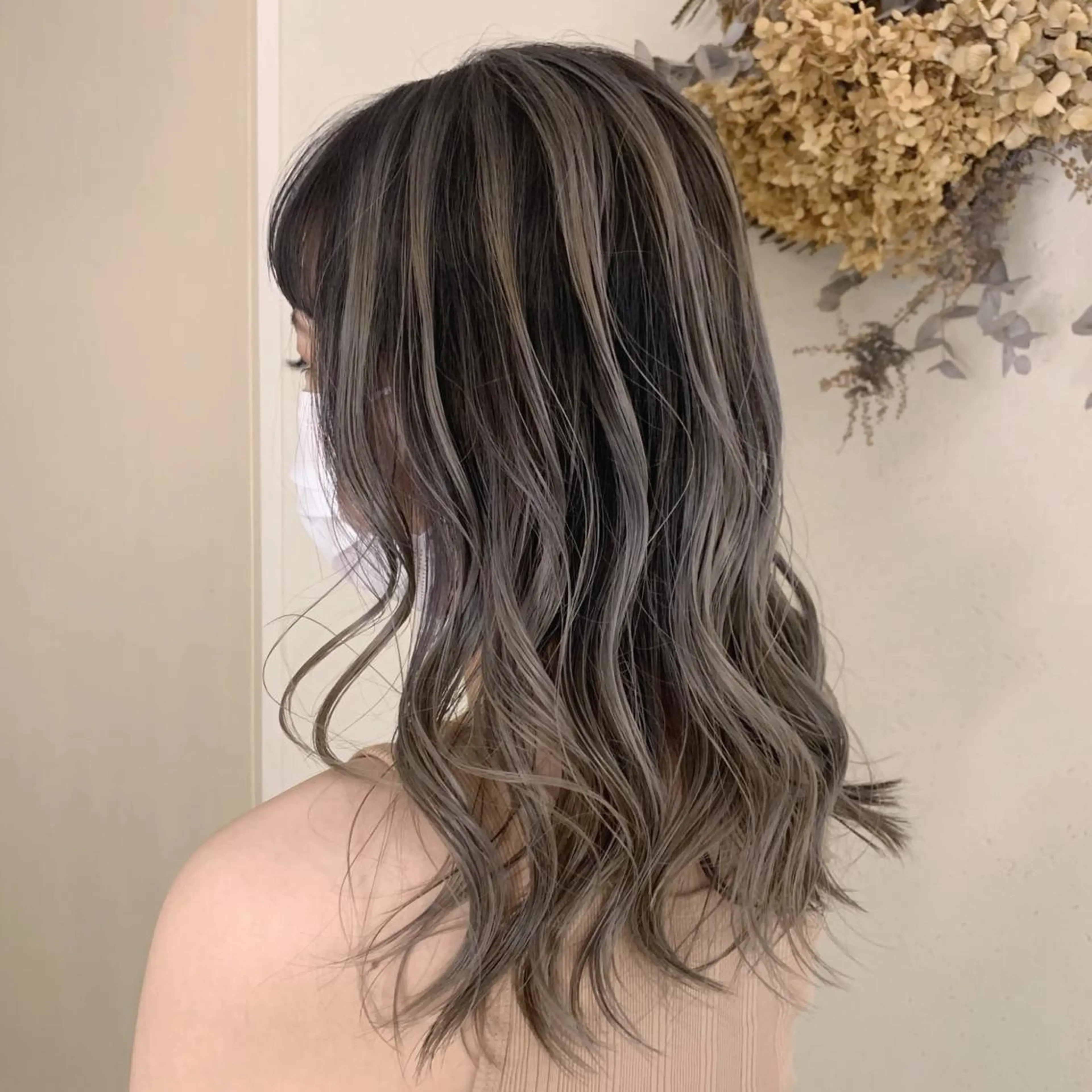 セミロング カラー バレイヤージュ レイヤーカット Blue 髪質改善 💎松藤 莉奈のヘアスタイル