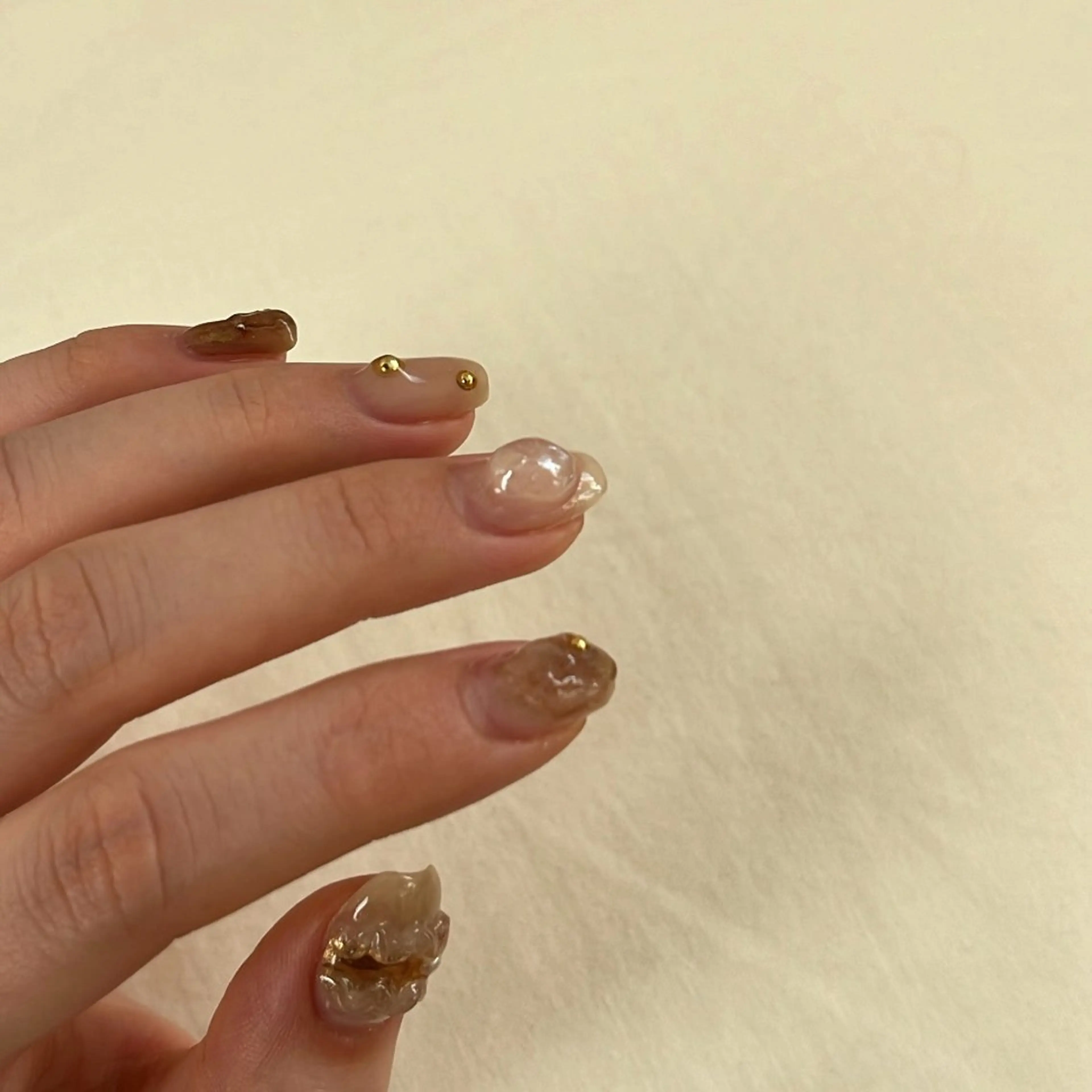 ネイル anuw hinaのネイルデザイン