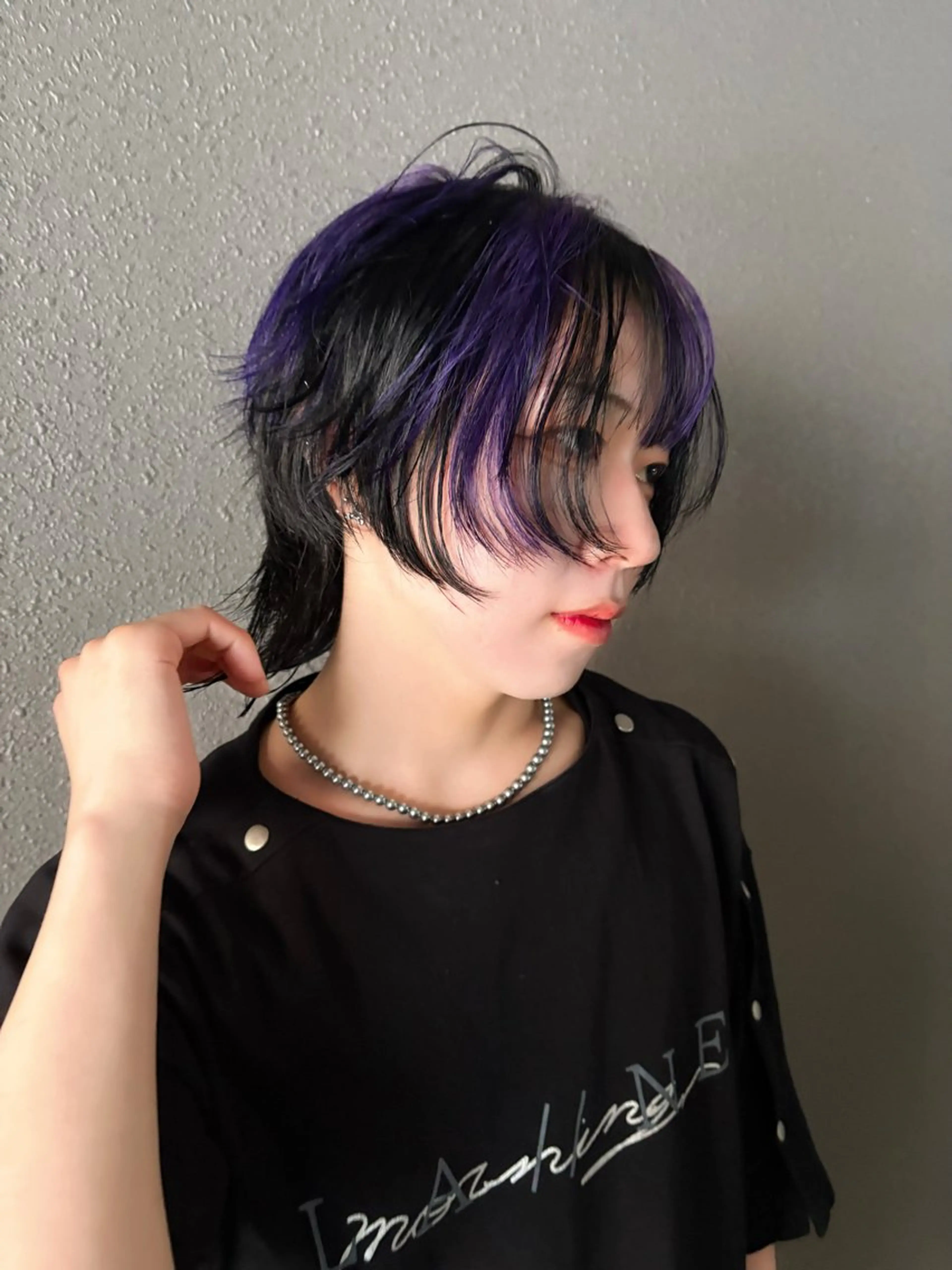 カラー メンズ メンズブリーチ メンズハイトーン メンズウルフカット ブリーチ ケアブリーチ カット ヘアカラー トリートメント jyui/原宿 ハイトーン/デザインのヘアスタイル