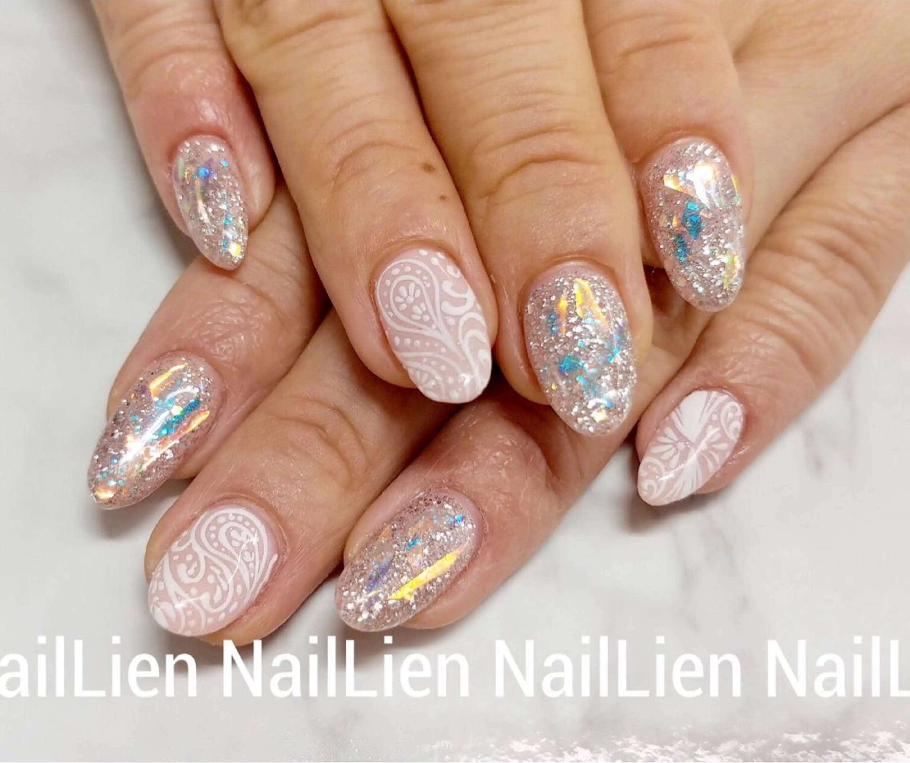 ネイル オーロラネイル Nail lieNのネイルデザイン