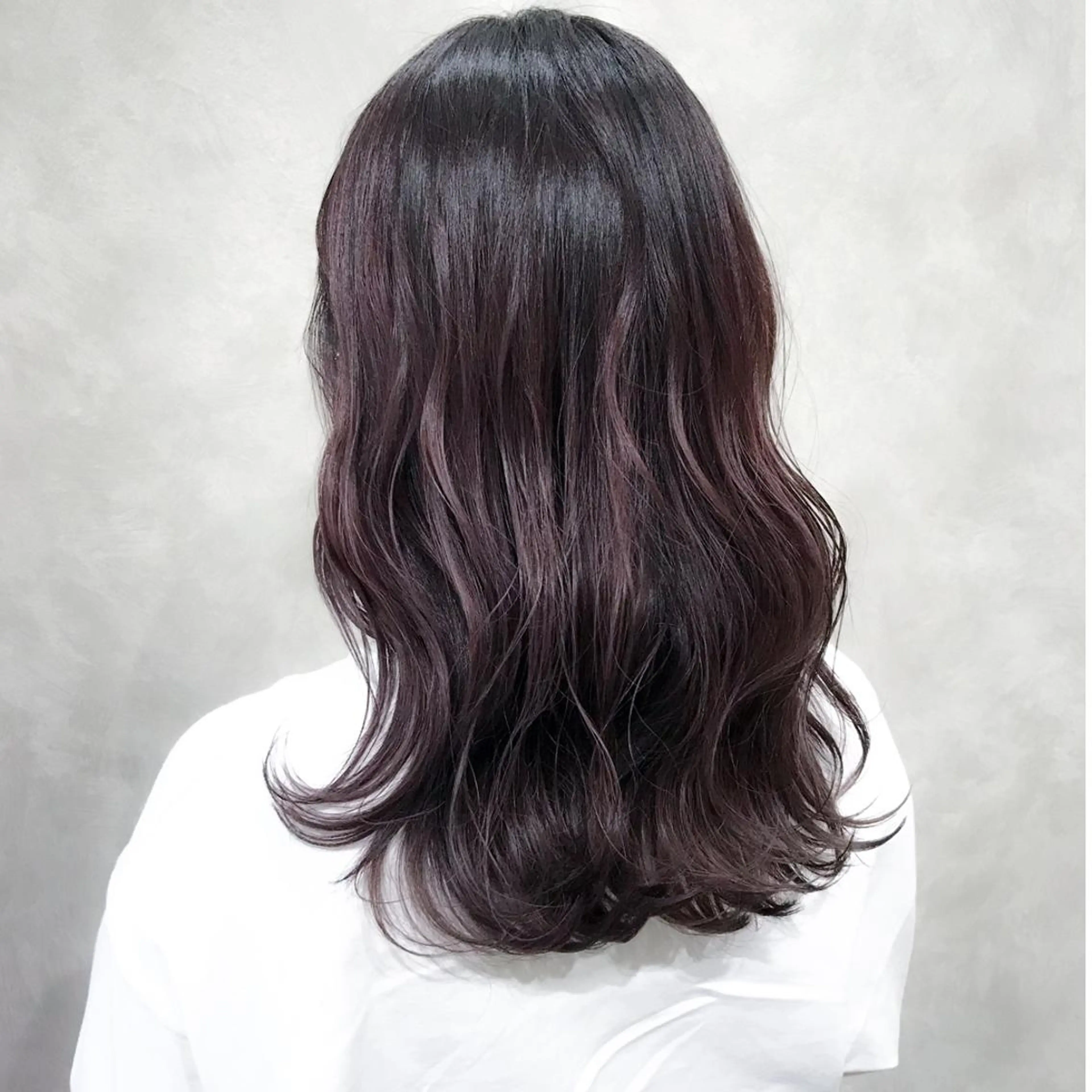 セミロング カラー ブリーチ バイオレットカラー ヘアカラー トリートメント 丹羽 隼人/髪質改善 /韓国ヘア🇰🇷のヘアスタイル