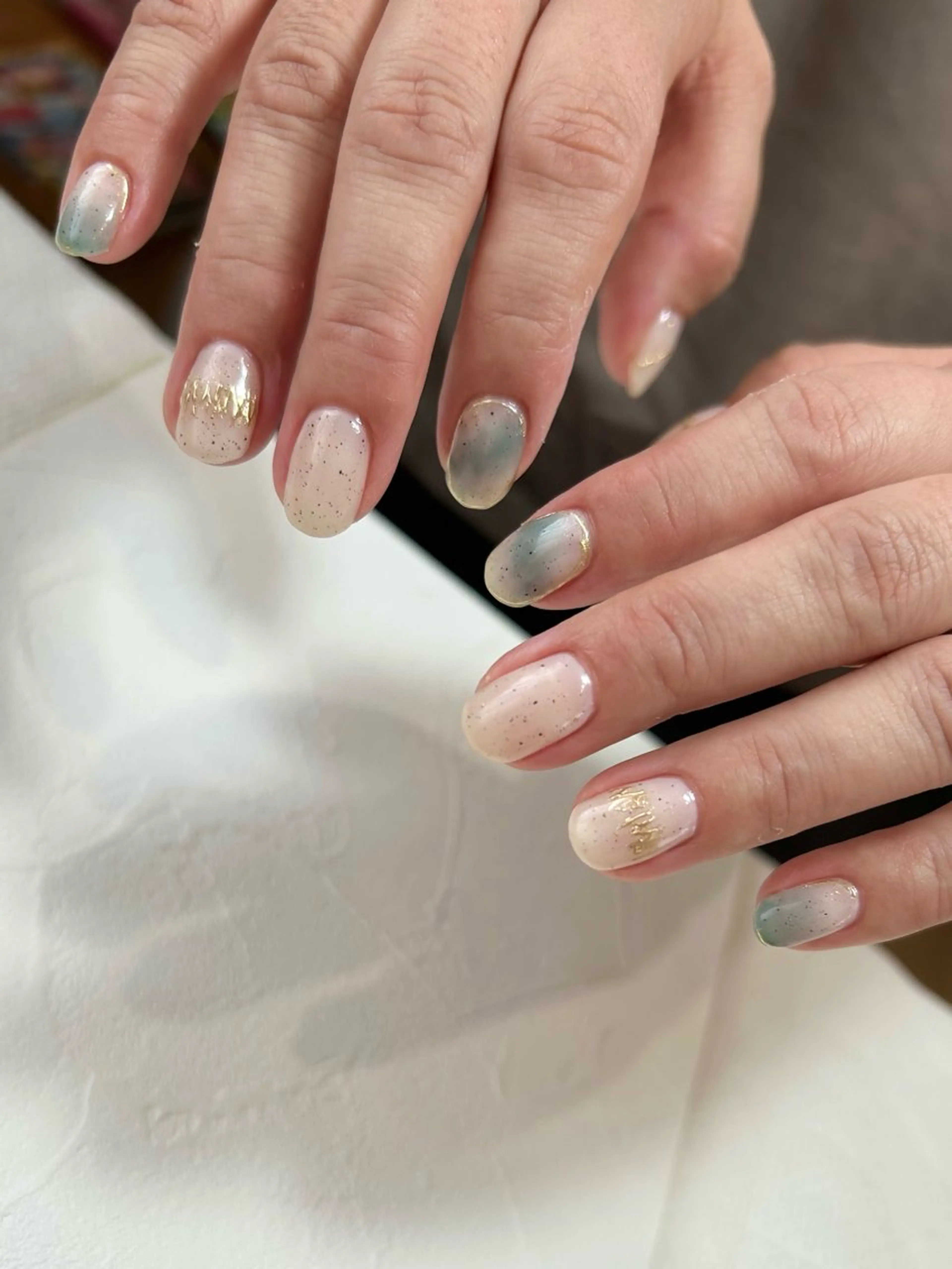 ネイル ジェルネイル グラデーション 夏ネイル kiits nailのネイルデザイン